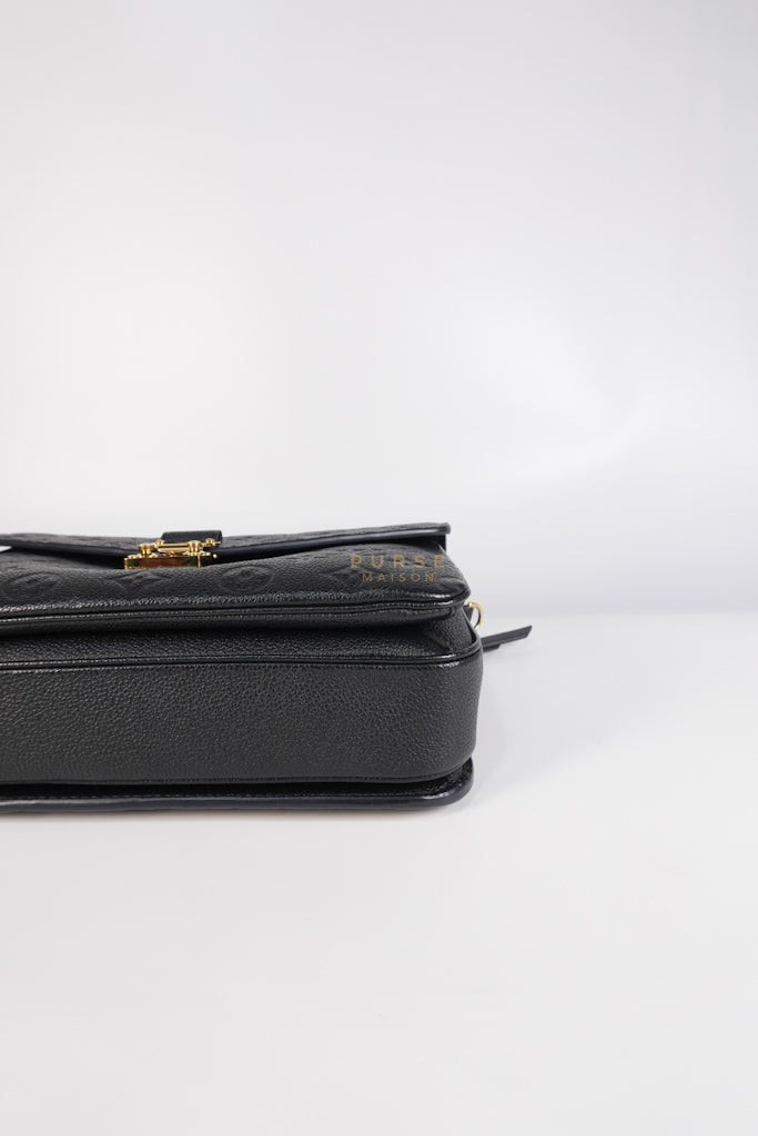 Pochette Metis MM in Black Empreinte Leather (Microchip) | Purse Maison Luxury Bags Shop