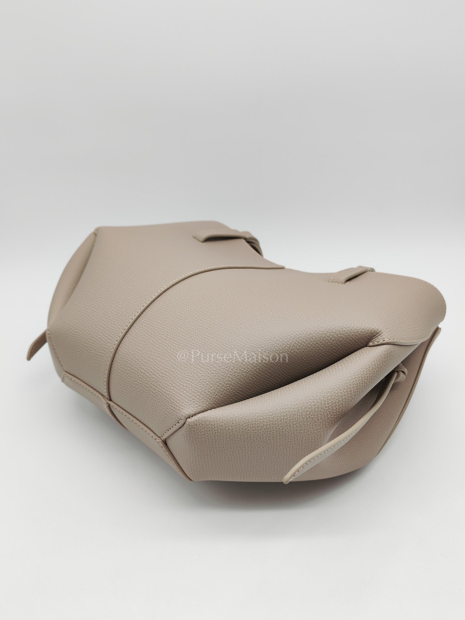 Cyme Mini in Taupe Graine Leather Tote Bag | Purse Maison Luxury Bags Shop