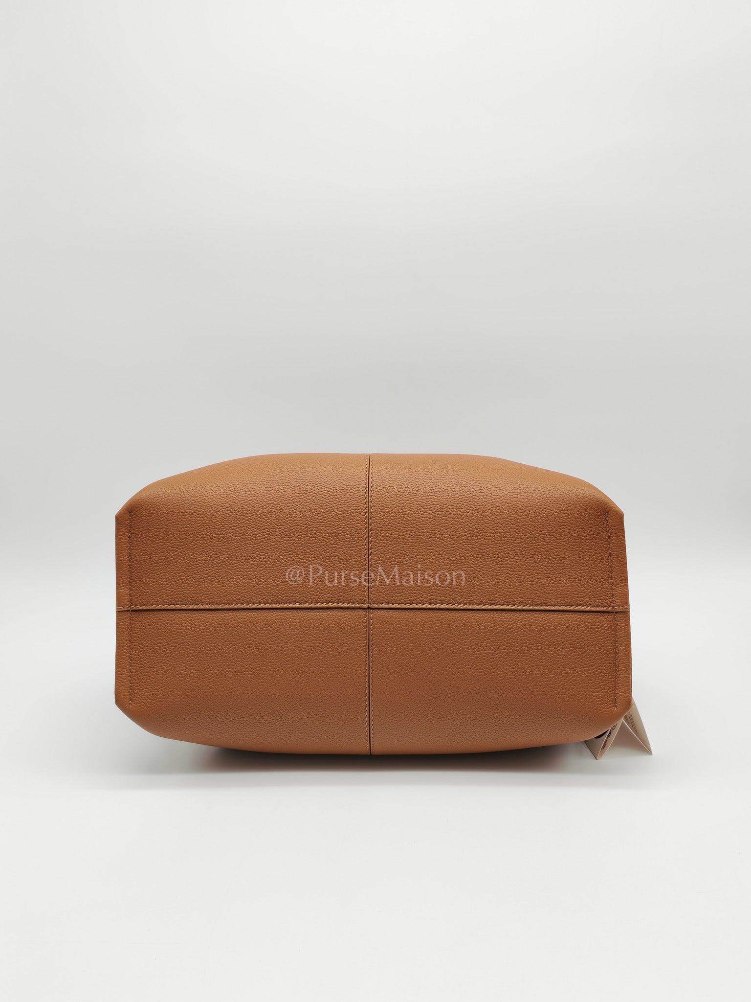 Numero Neuf in Camel Graine Leather
