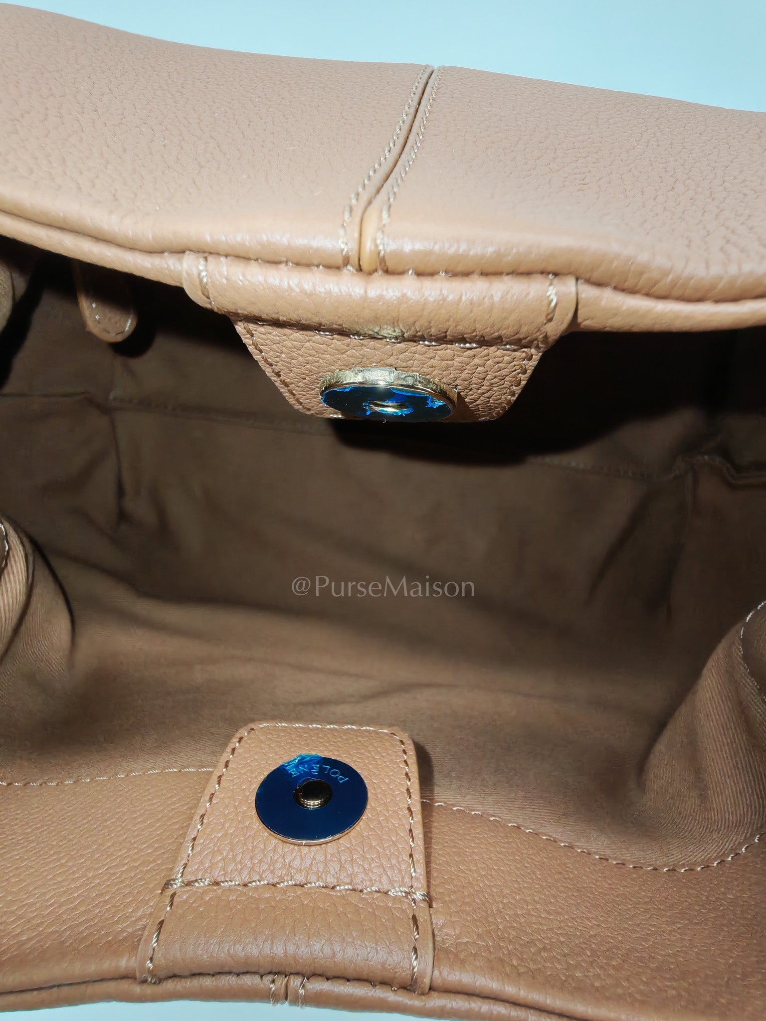 Numero Neuf in Camel Graine Leather