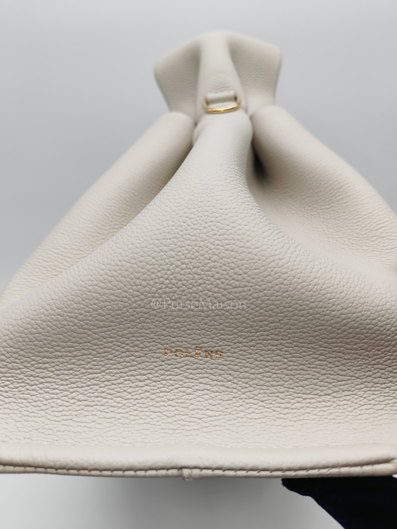 Neuf in Chalk Graine Leather Shoulder Bag