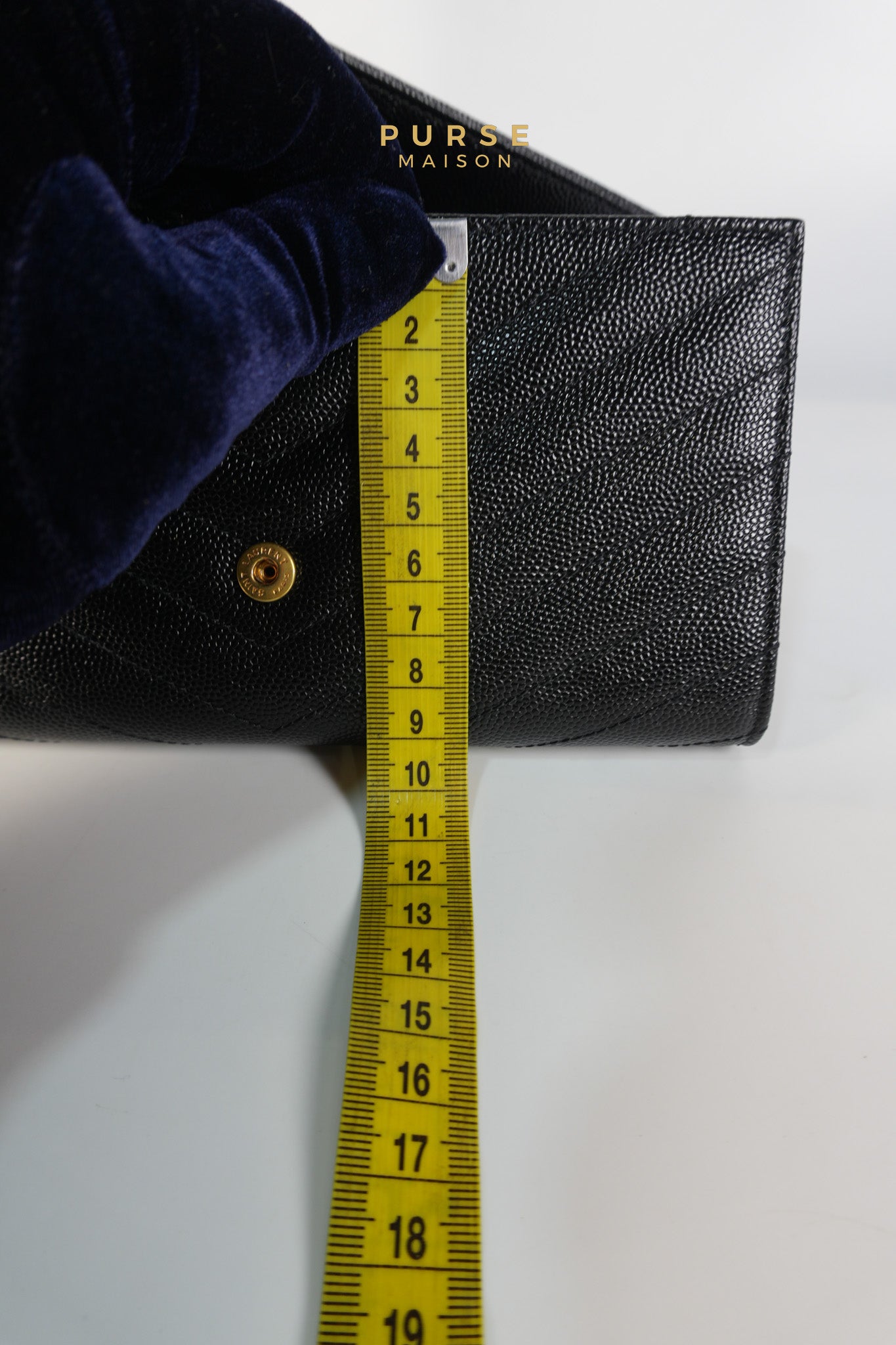 Portefeuille Wallet with Chain in Black Grain De Poudre Leather Gold Hardware | Purse Maison Luxury Bags Shop