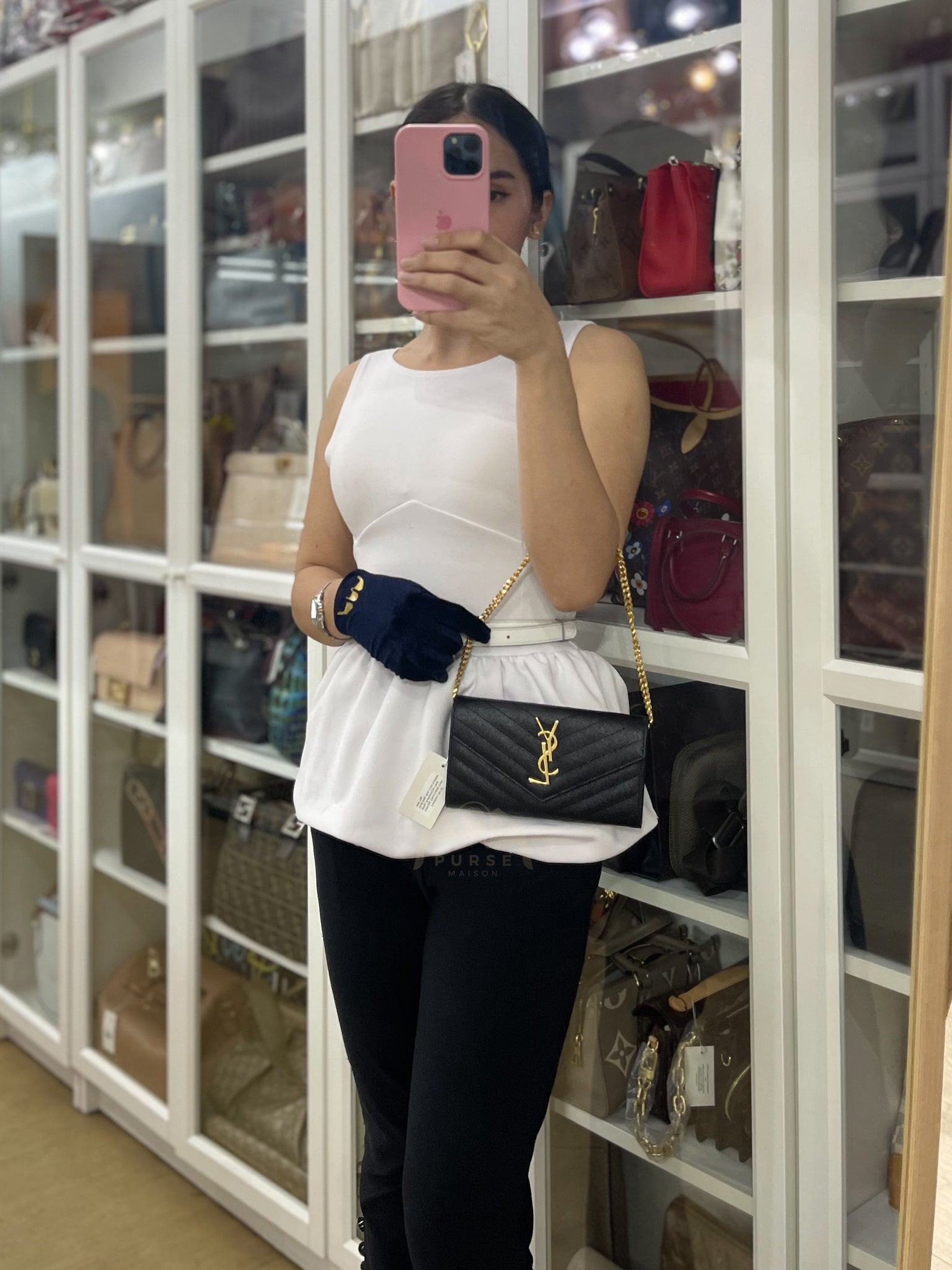 Portefeuille Wallet with Chain in Black Grain De Poudre Leather Gold Hardware | Purse Maison Luxury Bags Shop