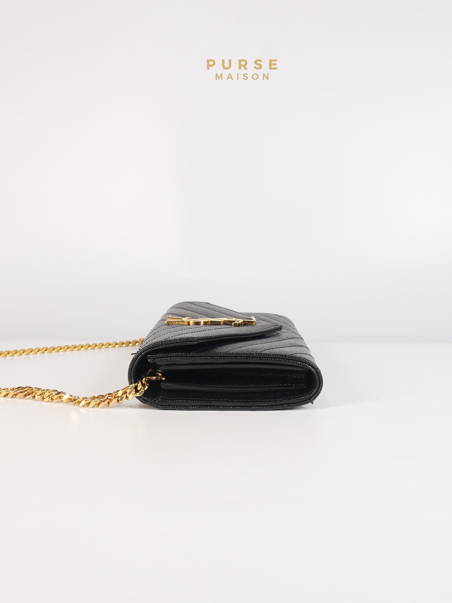 Portefeuille Wallet with Chain in Black Grain De Poudre Leather Gold Hardware | Purse Maison Luxury Bags Shop