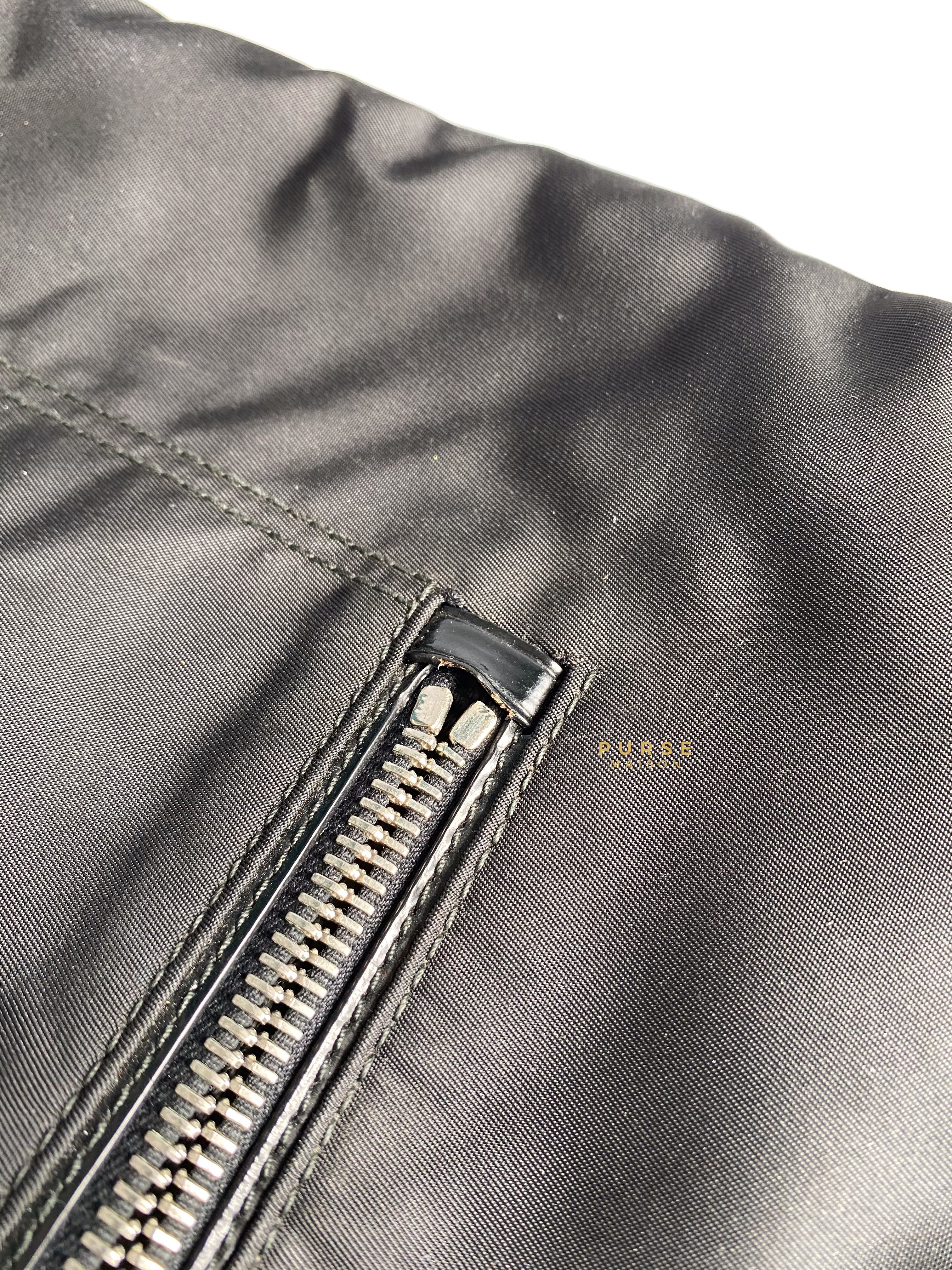 Prada BT0715 Tessuto Nylon Messenger Crossbody Bag Nero | Purse Maison Luxury Bags Shop