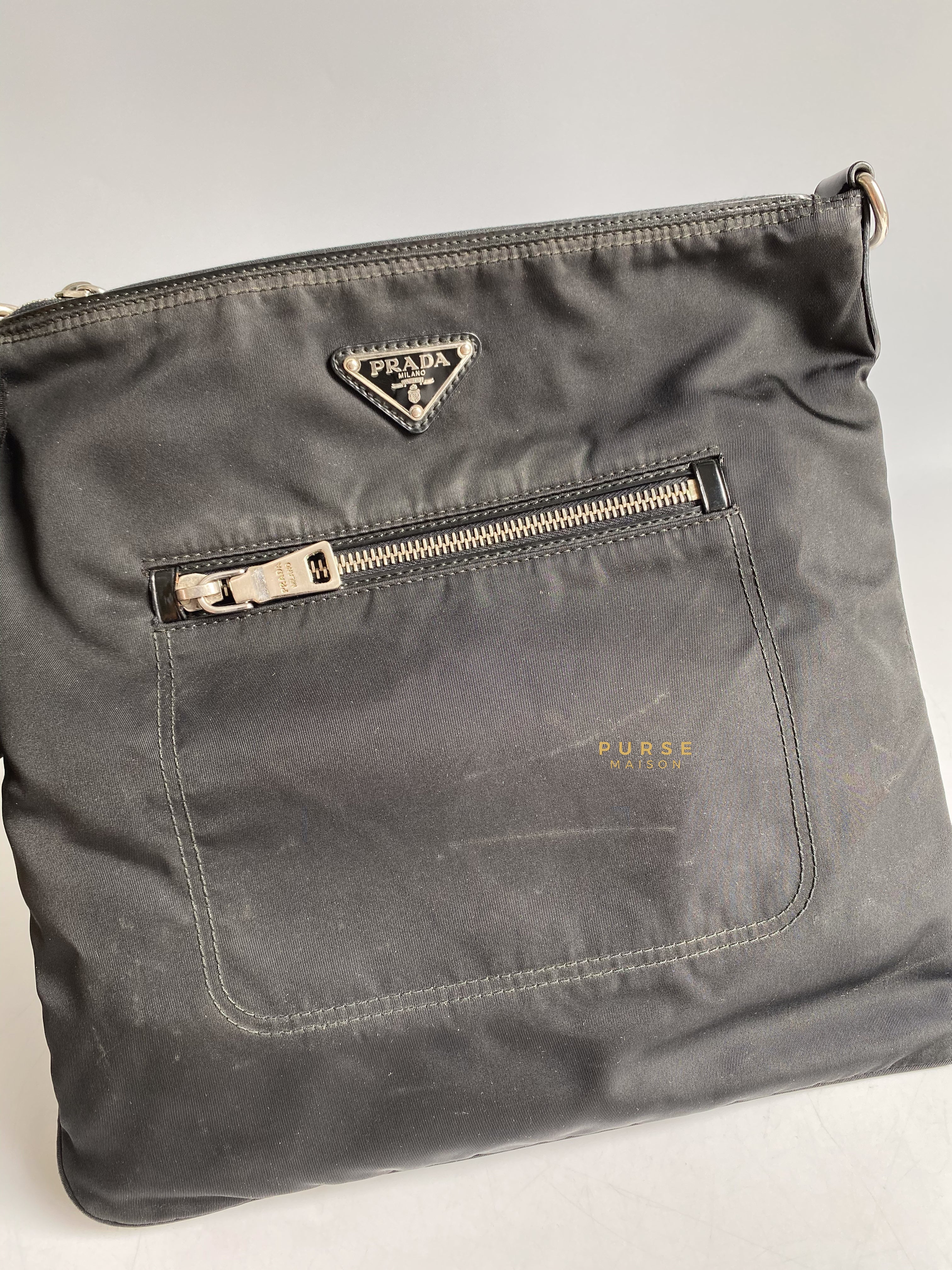Prada BT0715 Tessuto Nylon Messenger Crossbody Bag Nero | Purse Maison Luxury Bags Shop