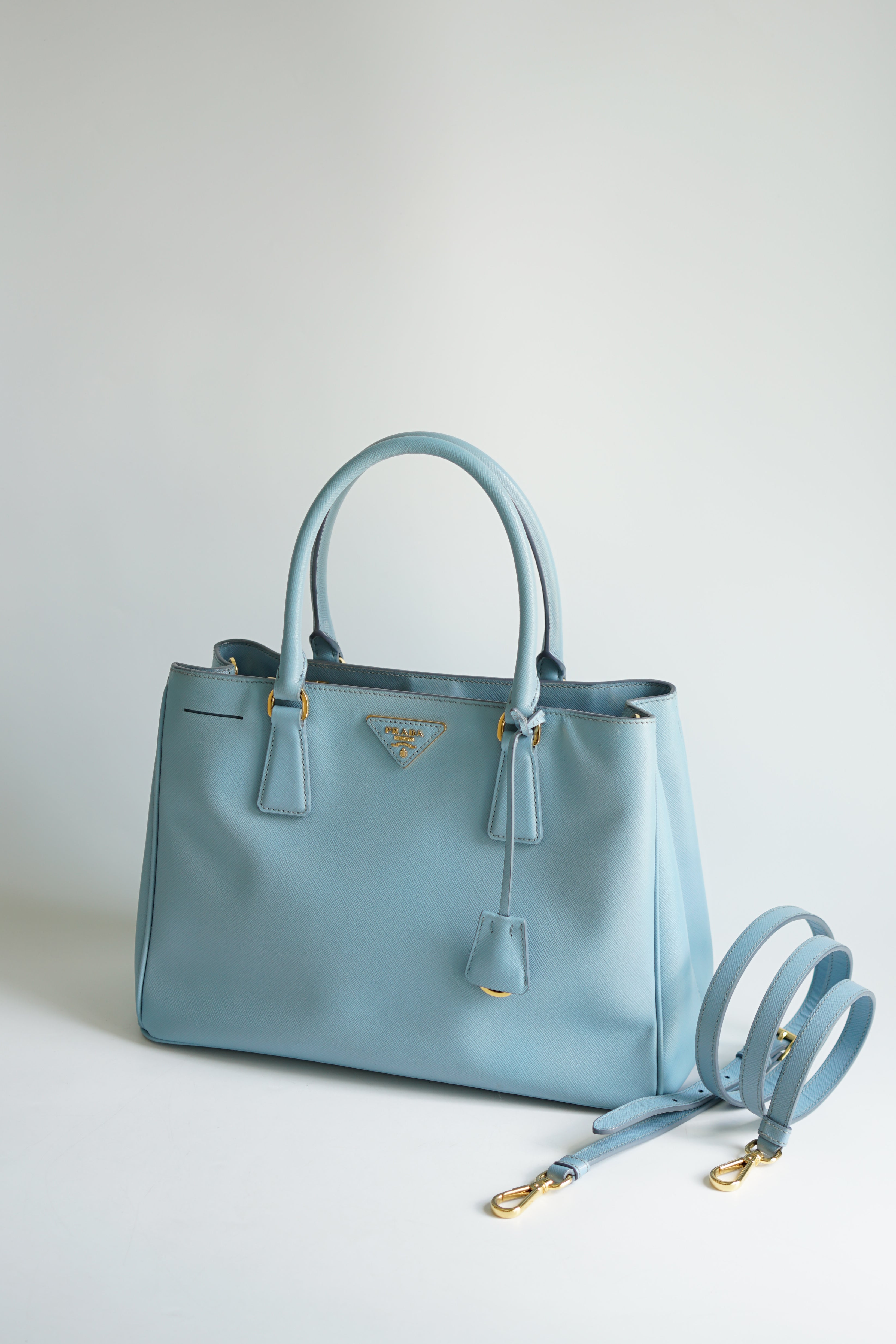 Prada Galleria 1BA874 Single Zip Medium Light Blue (Astrale) Saffiano Lux Bag