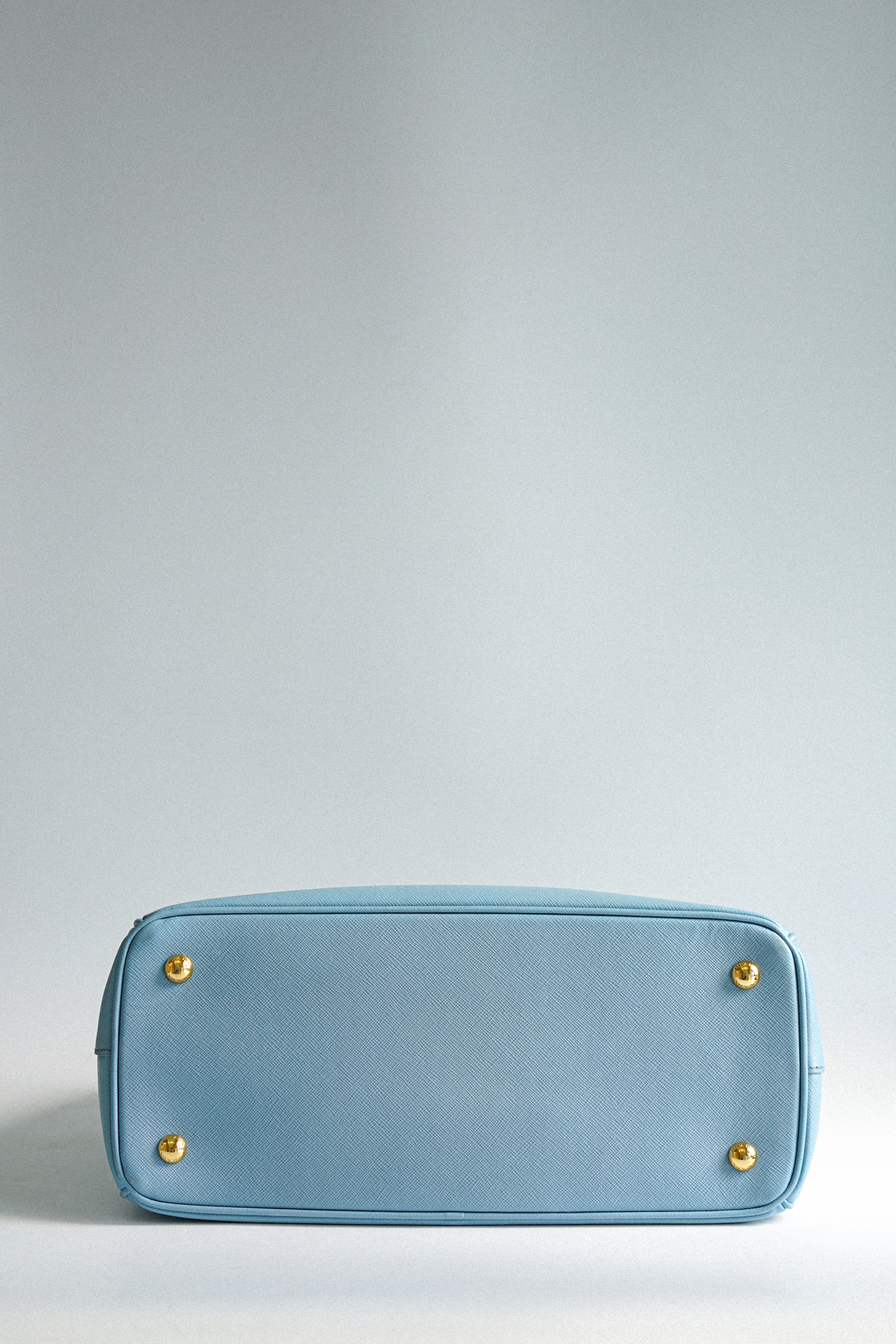 Prada Galleria 1BA874 Single Zip Medium Light Blue (Astrale) Saffiano Lux Bag