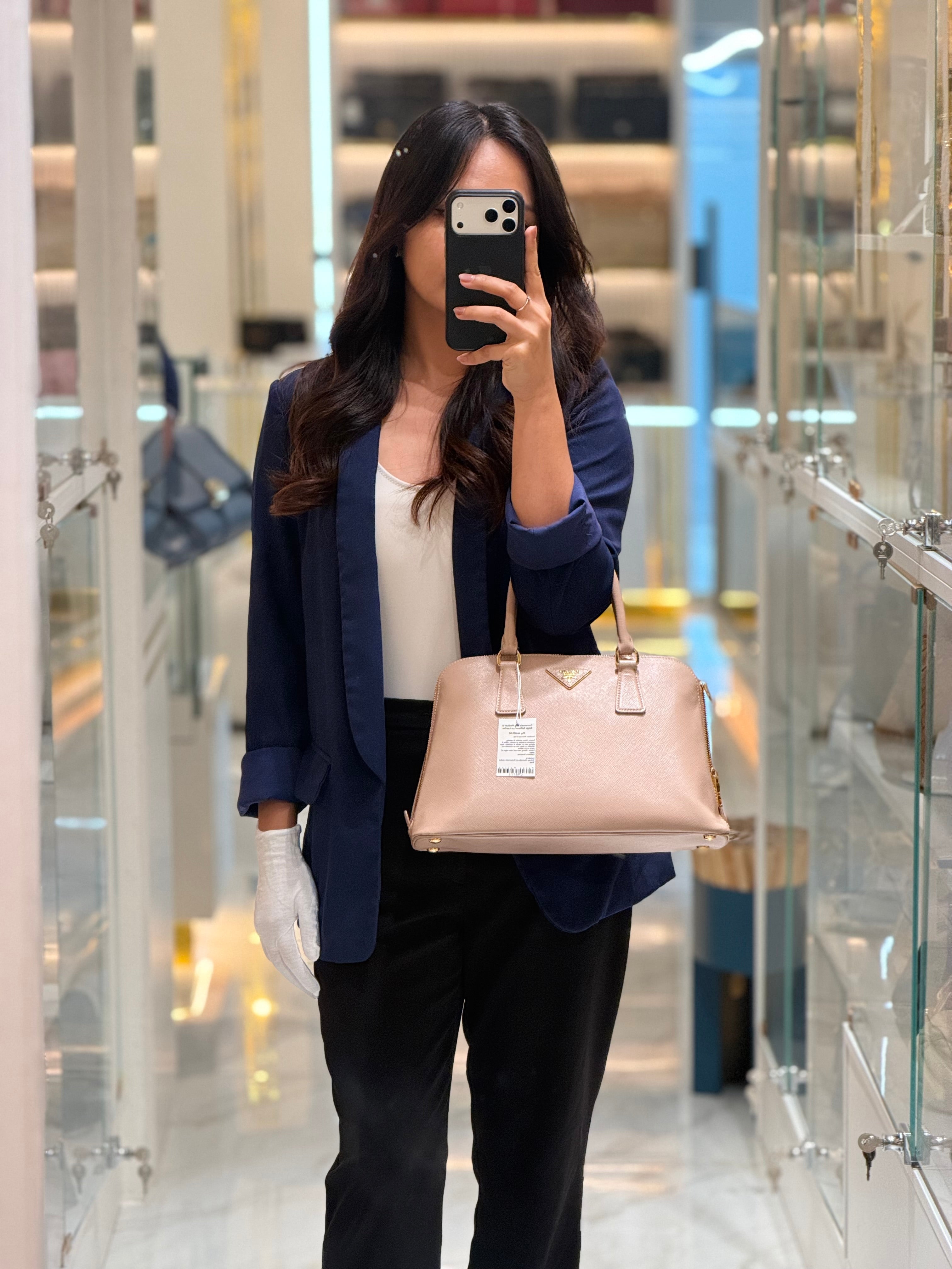 Promenade Bag Medium in Beige Saffiano Lux Leather | Purse Maison Luxury Bags Shop