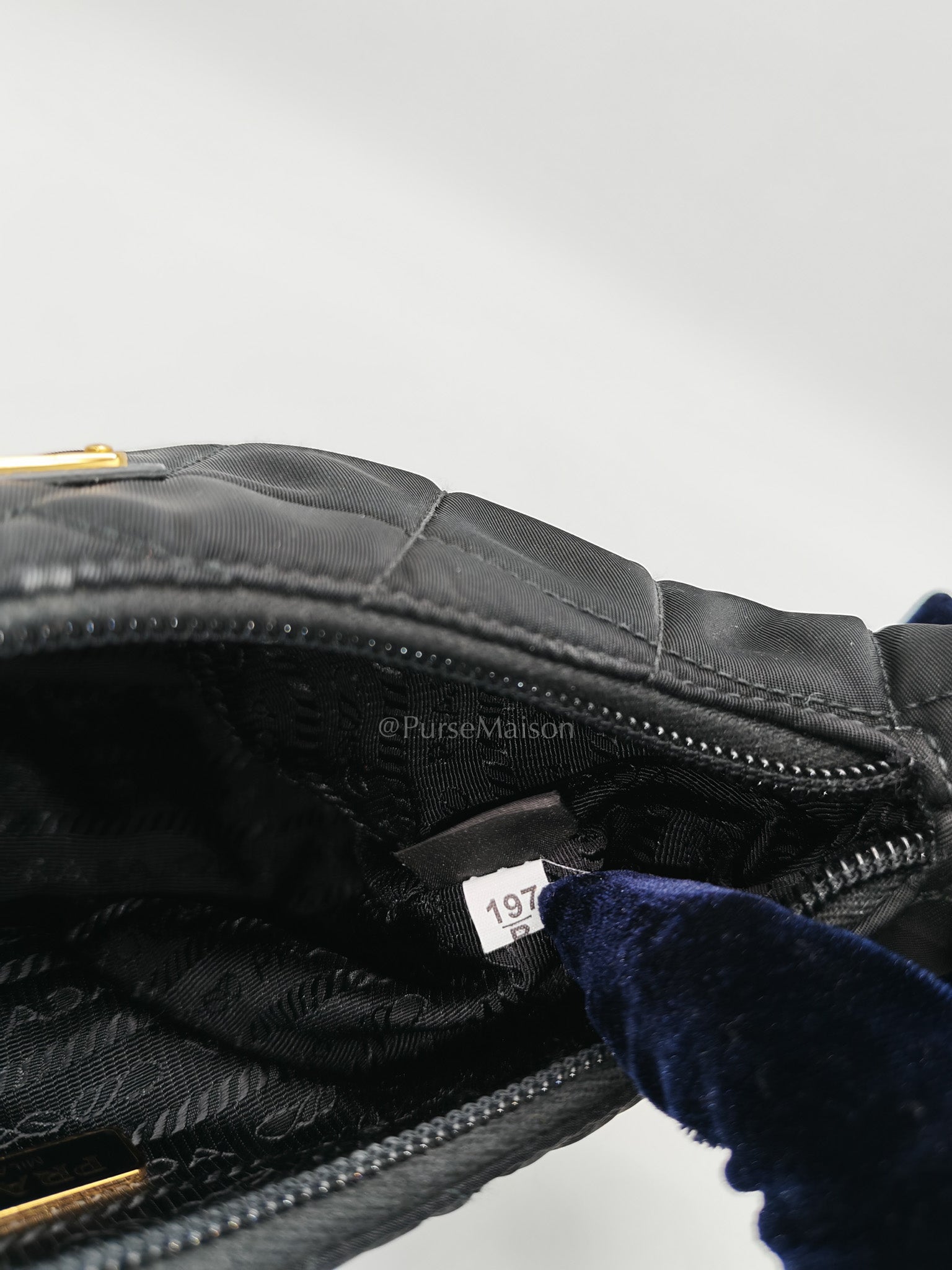 Prada Re-edition in Black Tessuto Nylon Quilted Canvas | Purse Maison Luxury Bags Shop