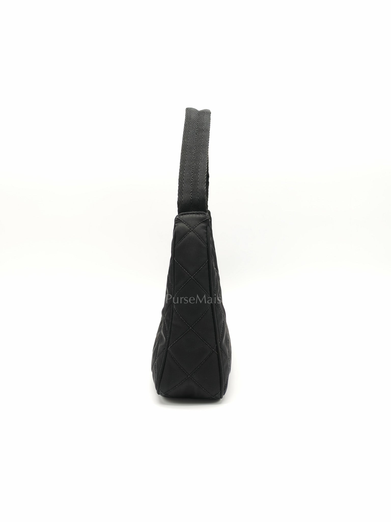 Prada Re-edition in Black Tessuto Nylon Quilted Canvas | Purse Maison Luxury Bags Shop