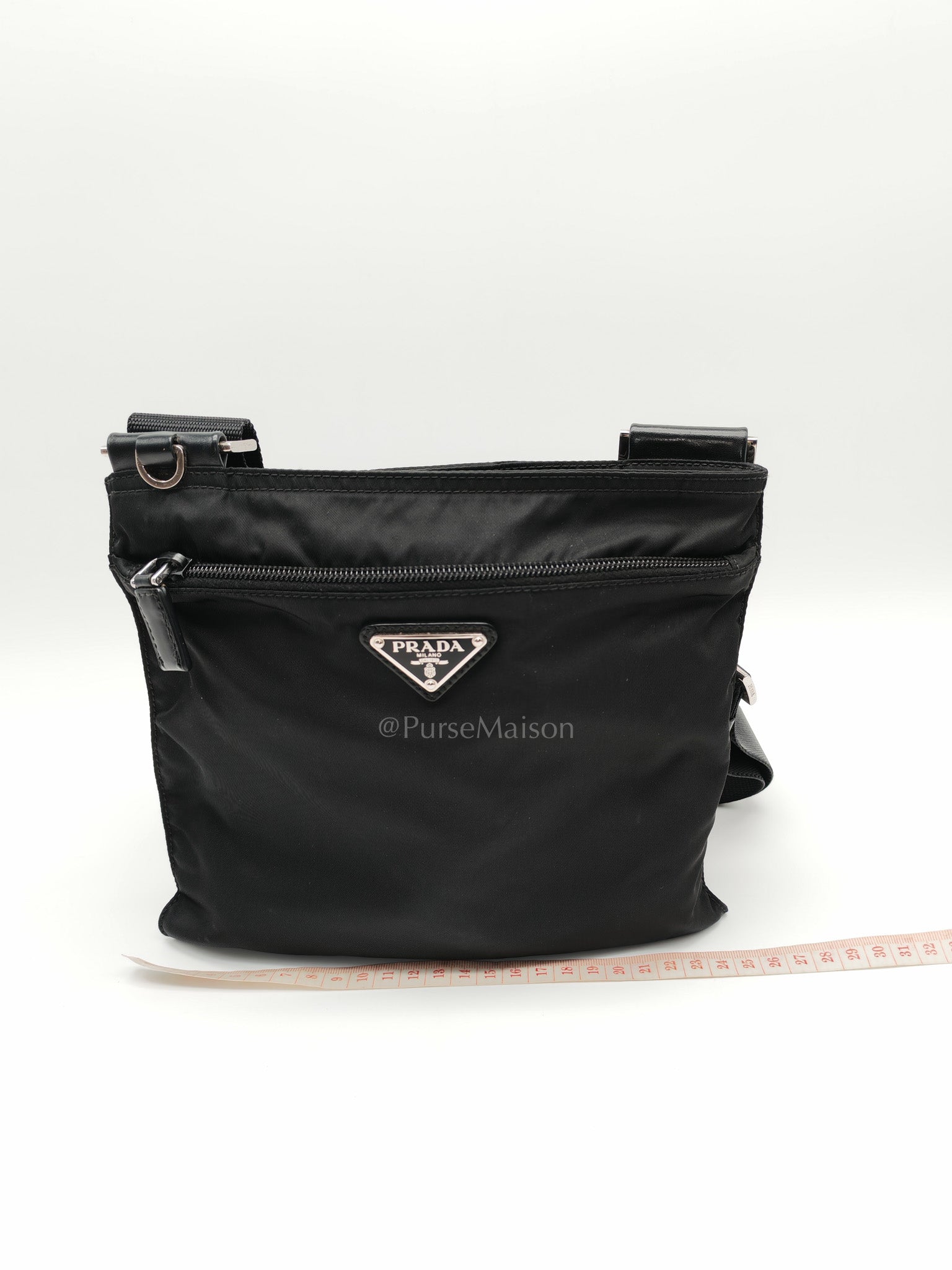 Vela Flat Messenger Bag in Black Nylon Canvas | Purse Maison Luxury Bags Shop