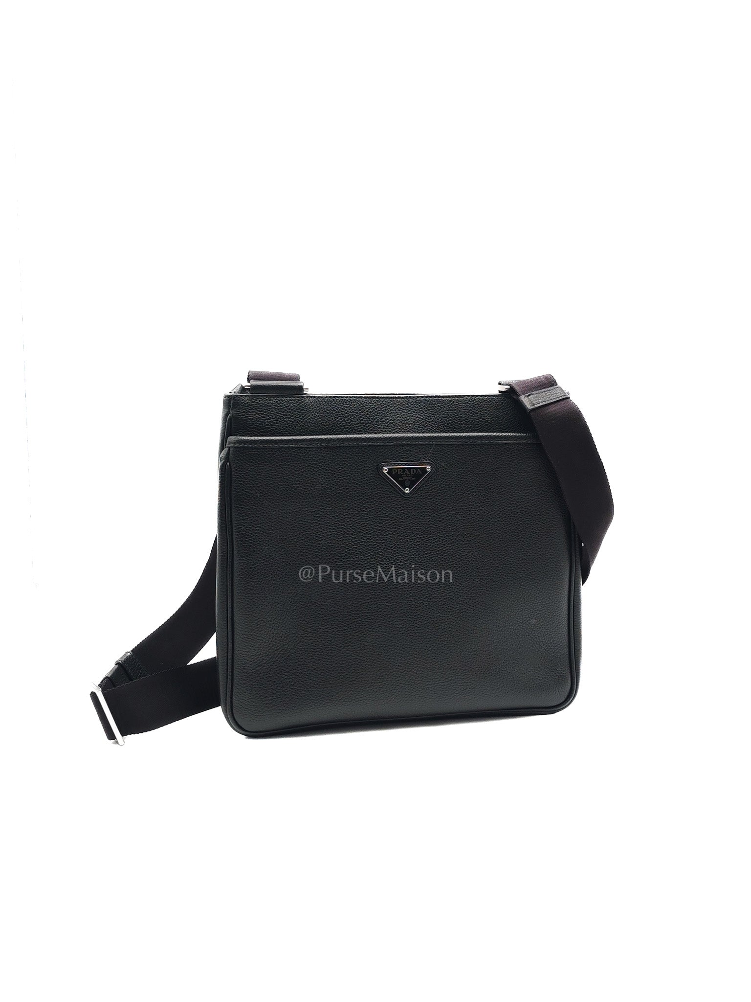 Vitello City Shoulder Bag in Calfskin Leather & Silver Hardware | Purse Maison Luxury Bags Shop