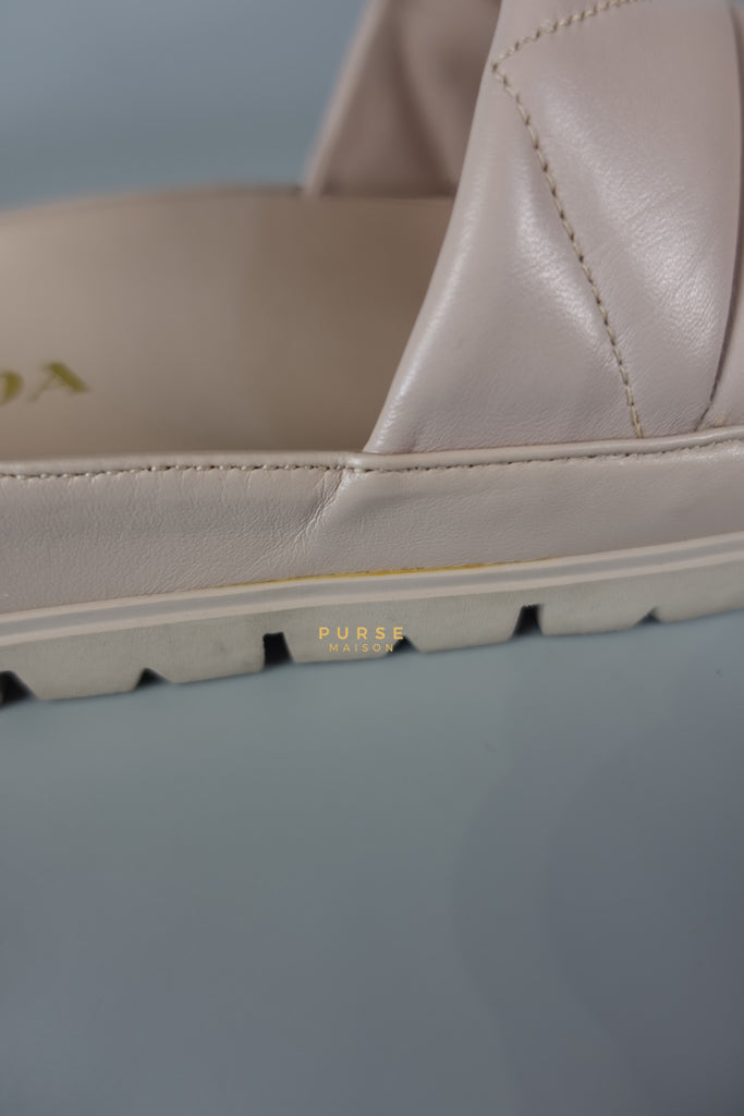 Quilted Nappa Leather Women's Slides in Beige Size 39 Eu (24.5 cm) | Purse Maison Luxury Bags Shop