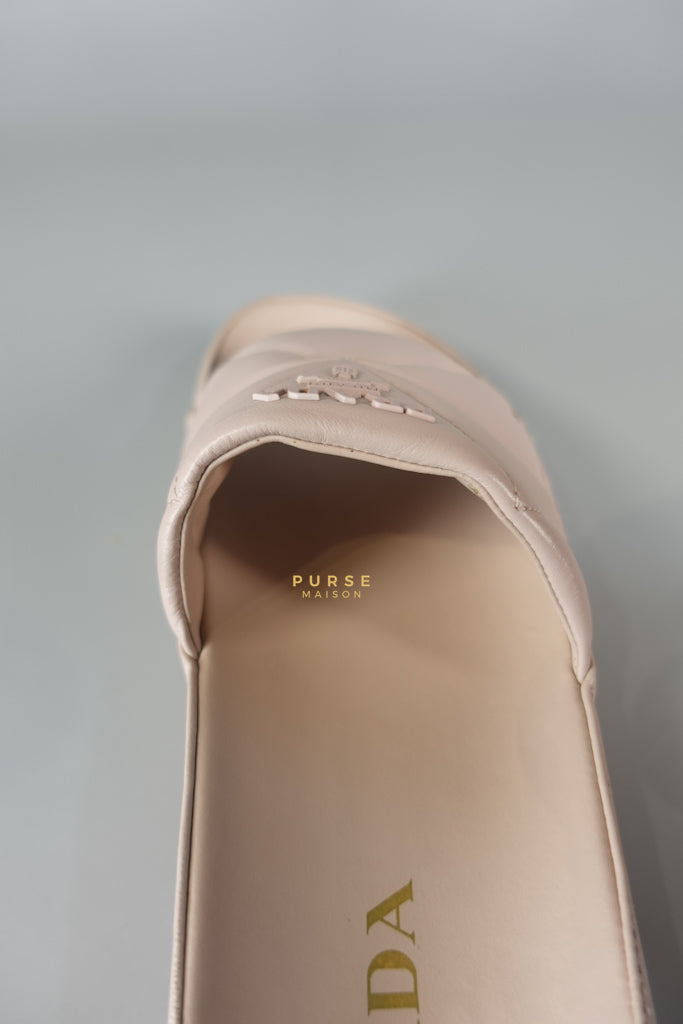 Quilted Nappa Leather Women's Slides in Beige Size 39 Eu (24.5 cm) | Purse Maison Luxury Bags Shop