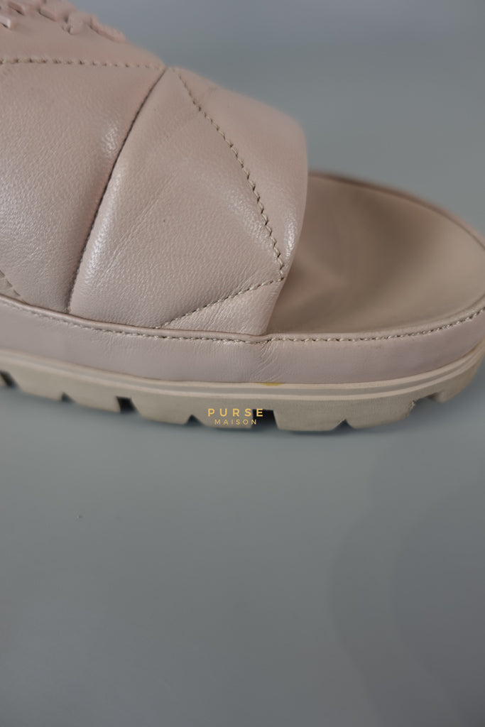 Quilted Nappa Leather Women's Slides in Beige Size 39 Eu (24.5 cm) | Purse Maison Luxury Bags Shop