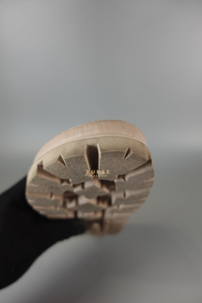 Quilted Nappa Leather Women's Slides in Beige Size 39 Eu (24.5 cm) | Purse Maison Luxury Bags Shop