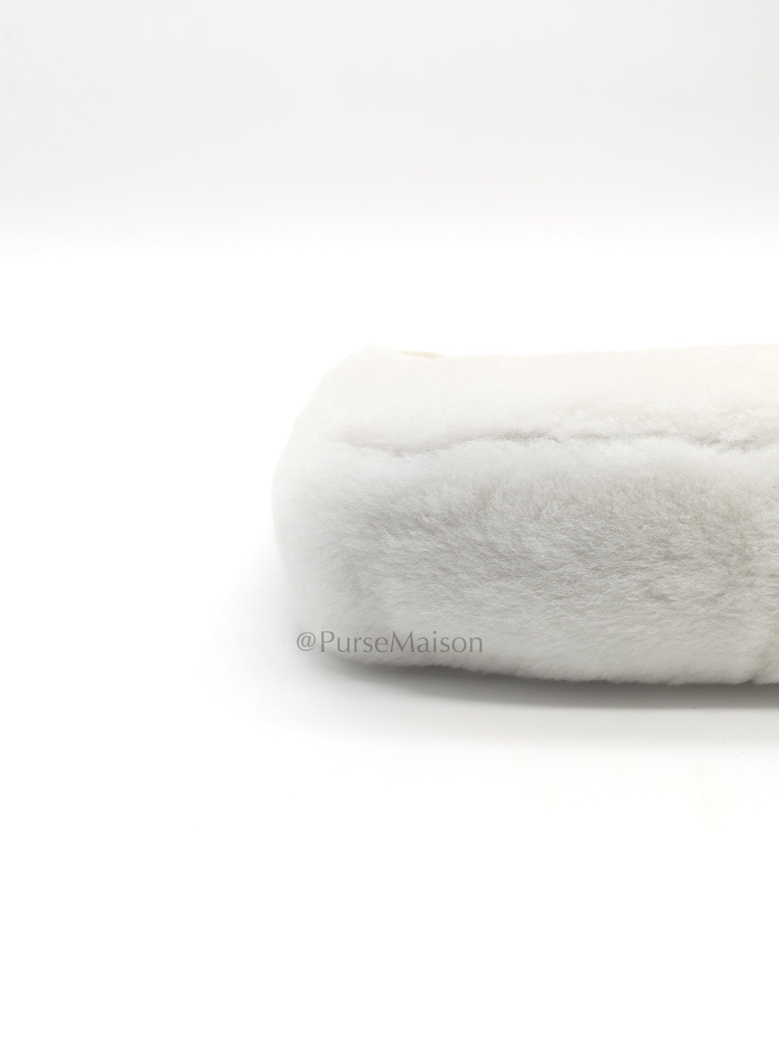 Re-edition 2000 Shearling in Off-White Wool Shoulder Bag | Purse Maison Luxury Bags Shop