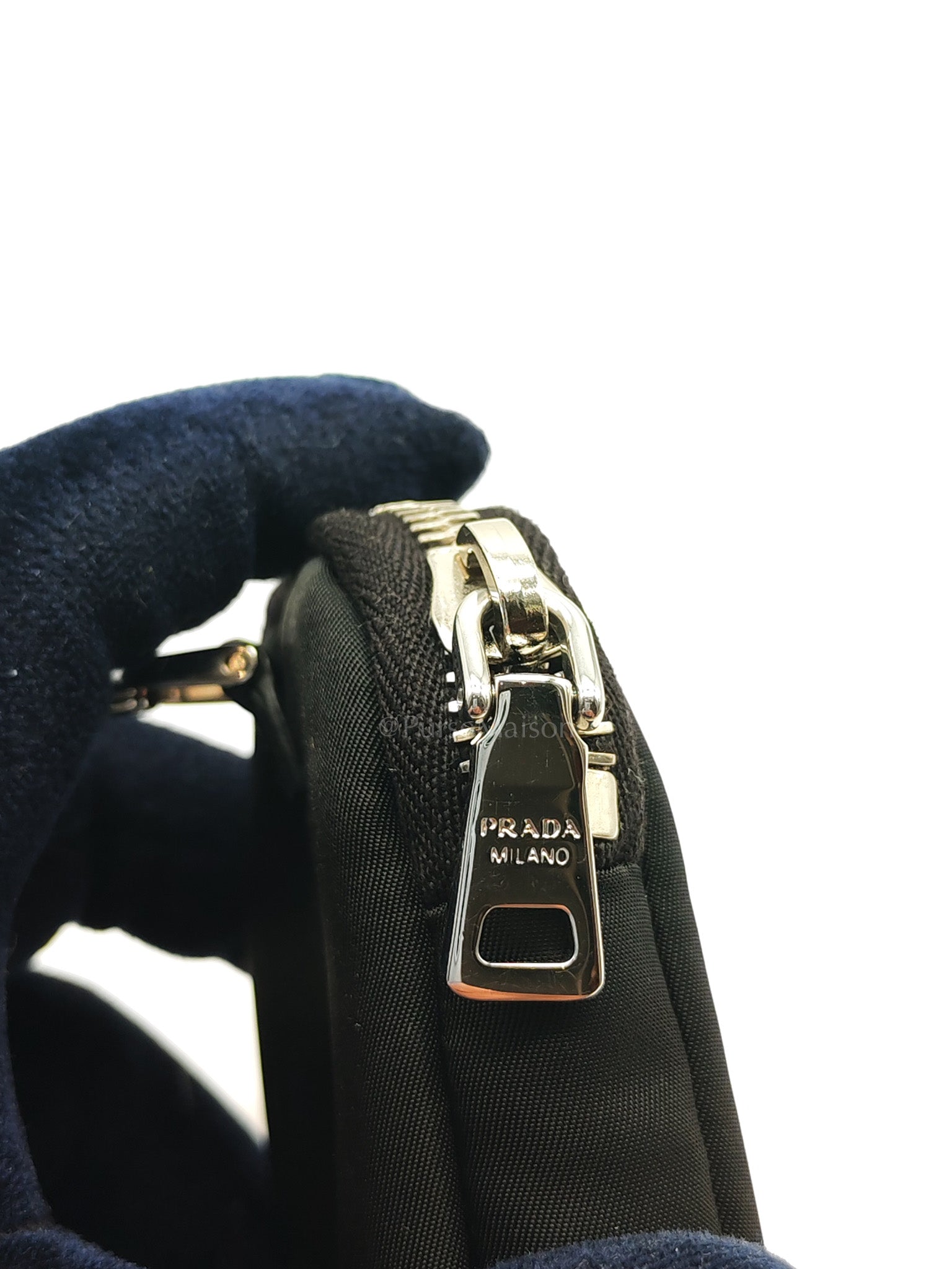 Re-Edition 2005 in Black Nylon Shoulder Bag | Purse Maison Luxury Bags Shop