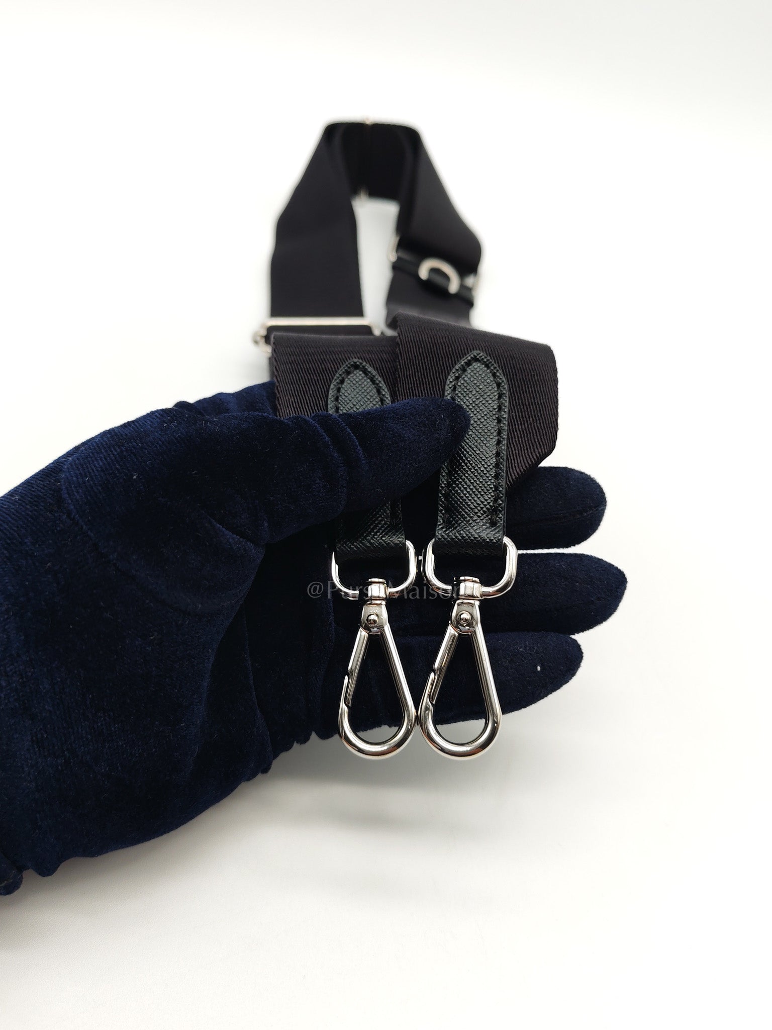 Re-Edition 2005 in Black Nylon Shoulder Bag | Purse Maison Luxury Bags Shop