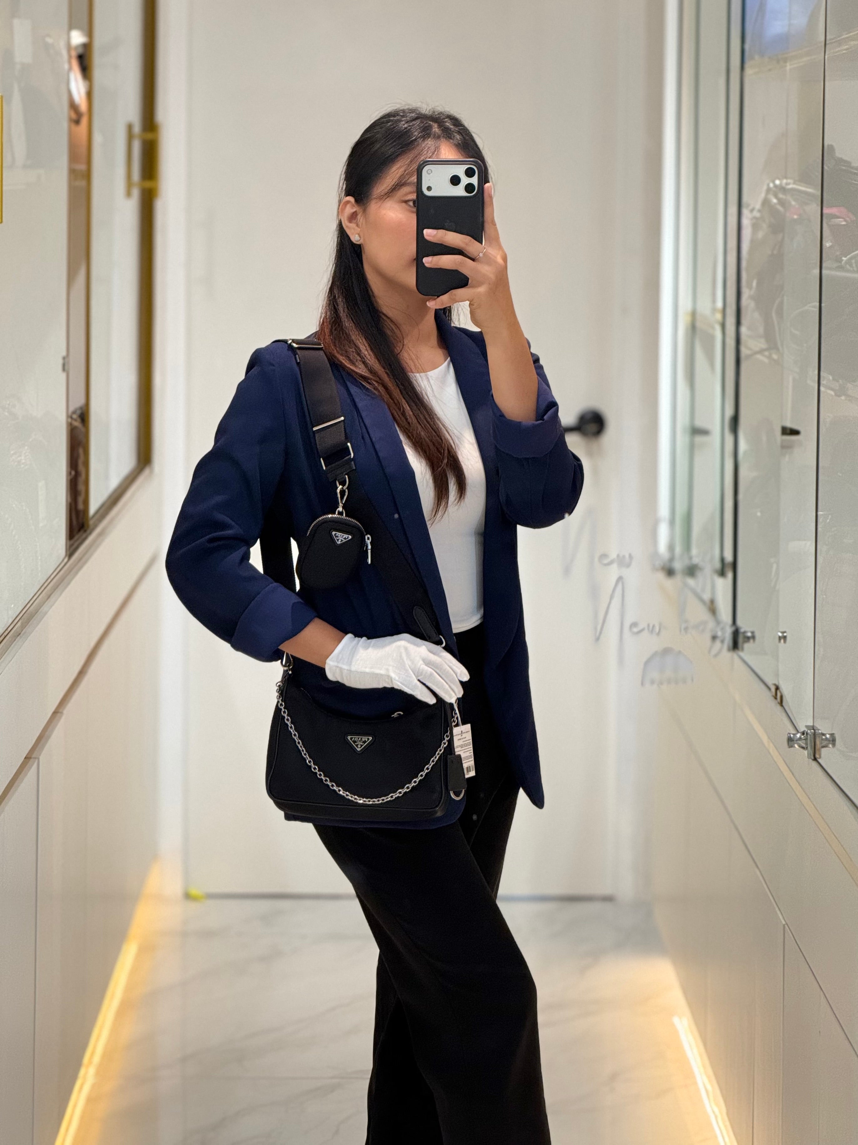 Re-Edition 2005 in Black Nylon Shoulder Bag | Purse Maison Luxury Bags Shop