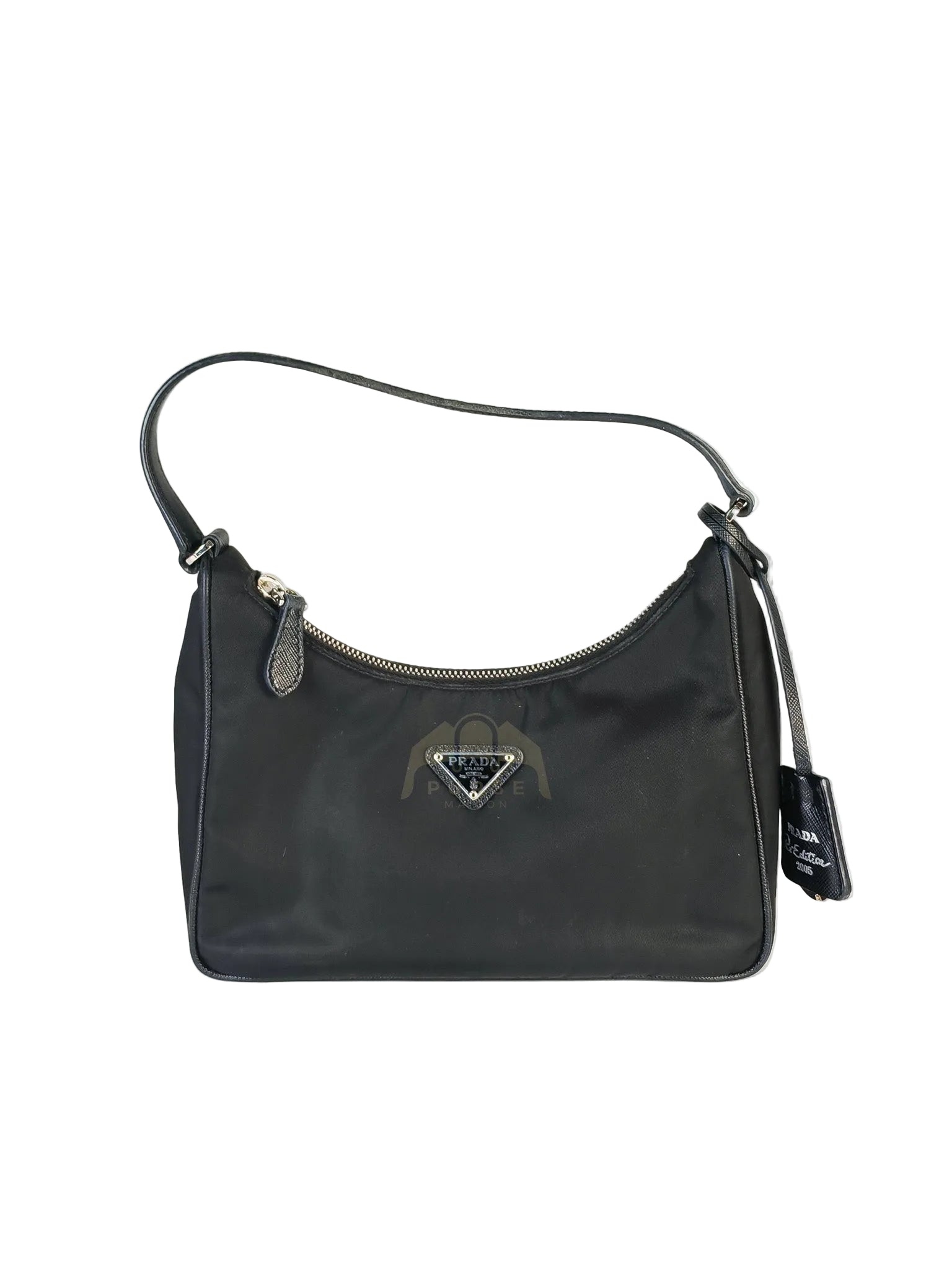 Re-Edition 2005 Shoulder Bag in Black Tessuto Nylon & Silver Hardware | Purse Maison Luxury Bags Shop