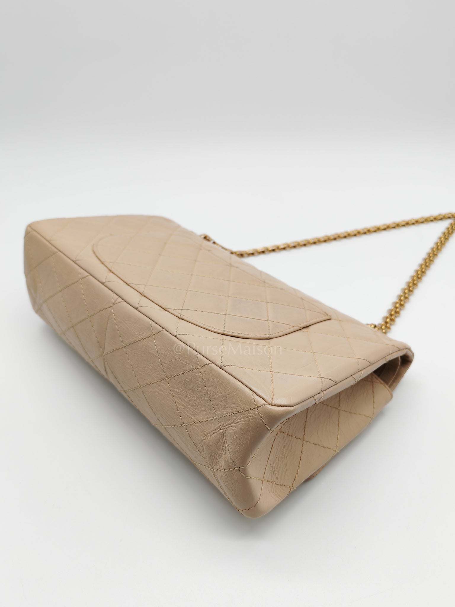 Reissue 2.55 in Beige Distressed Calfskin Leather an Aged Gold Hardwadre Series 18 | Purse Maison Luxury Bags Shop