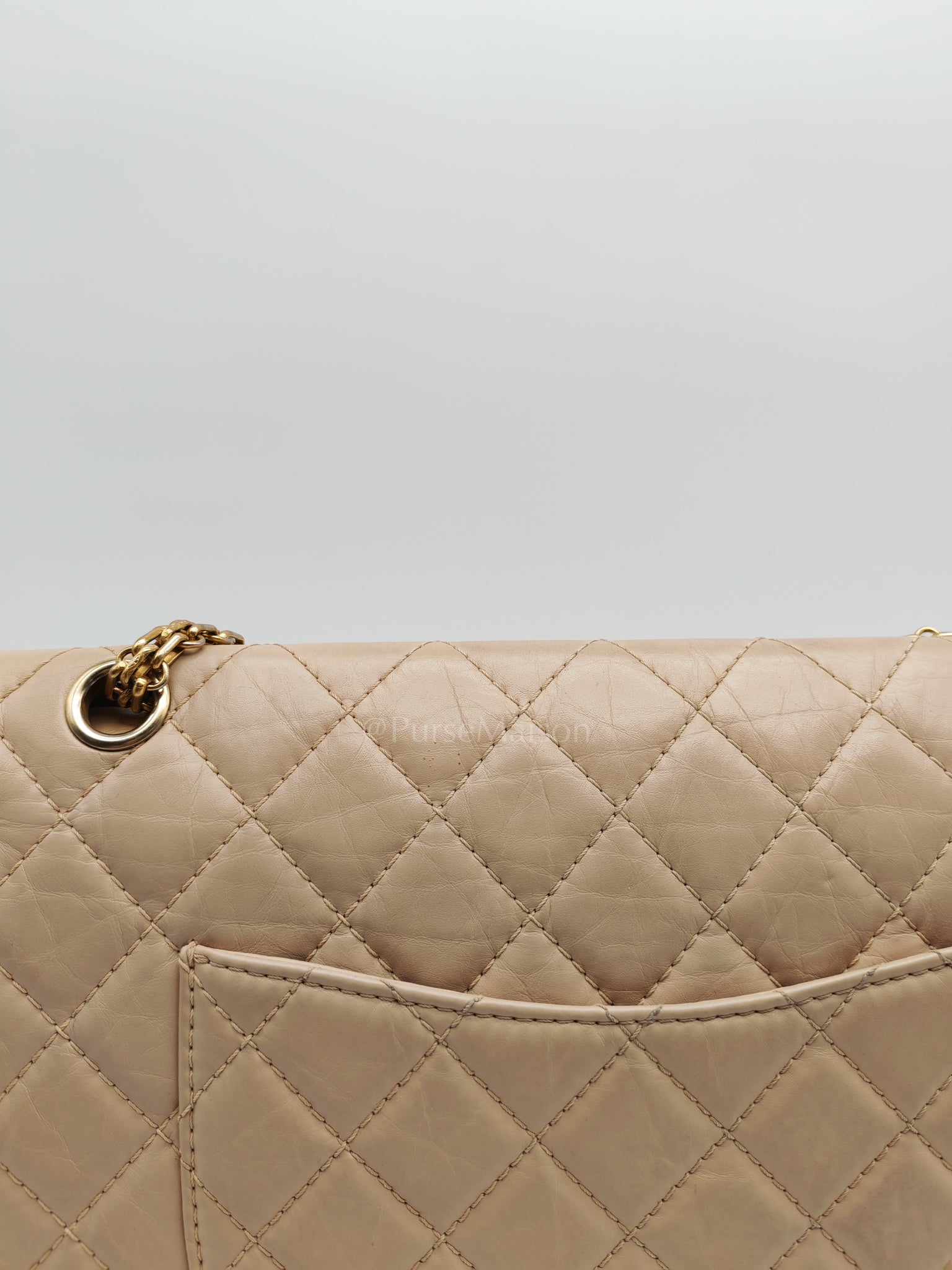 Reissue 2.55 in Beige Distressed Calfskin Leather an Aged Gold Hardwadre Series 18 | Purse Maison Luxury Bags Shop