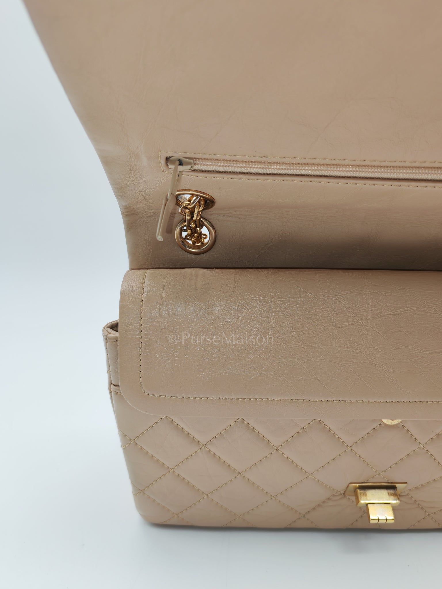 Reissue 2.55 in Beige Distressed Calfskin Leather an Aged Gold Hardwadre Series 18 | Purse Maison Luxury Bags Shop