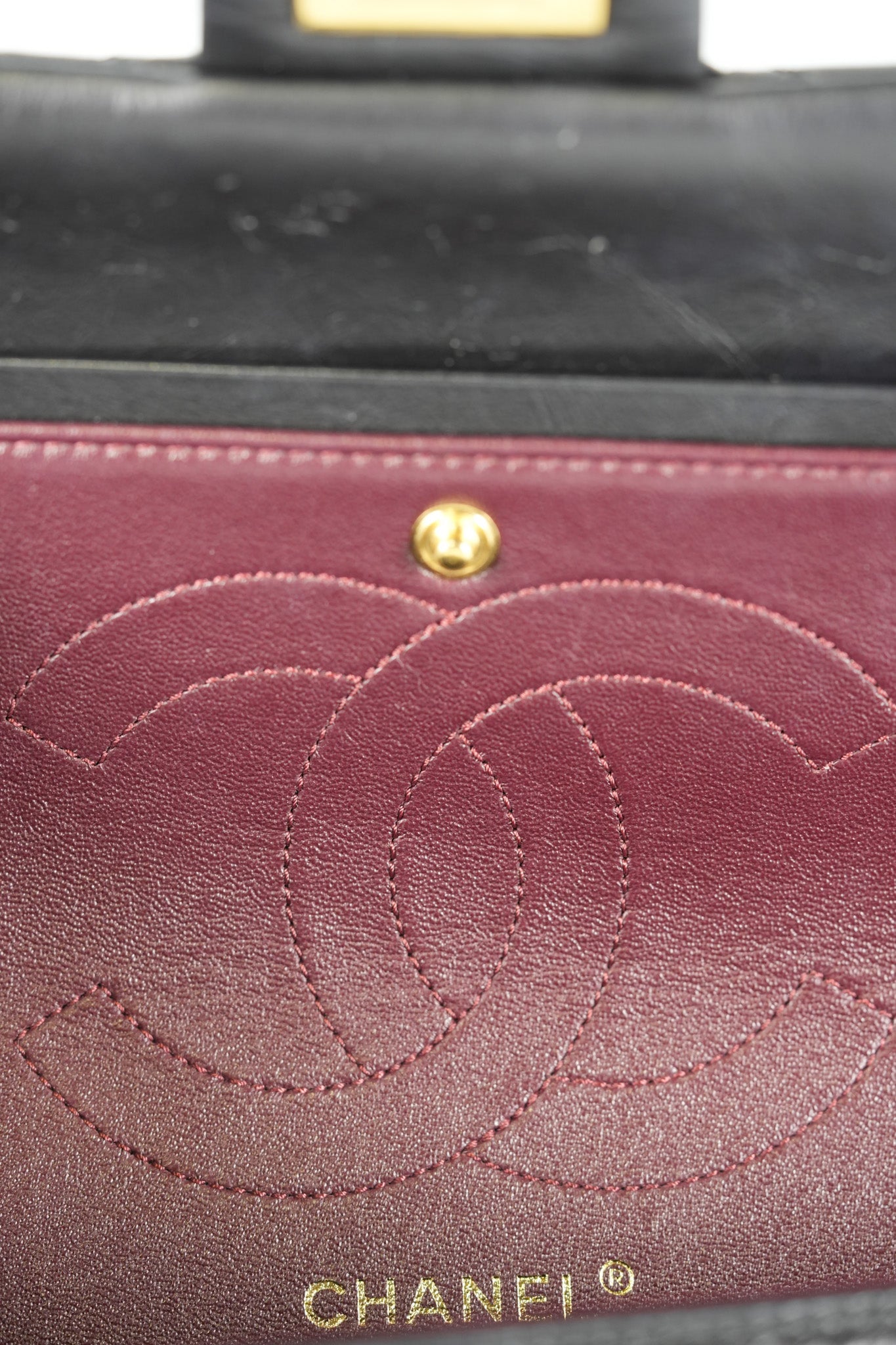 Reissue 2.55 Size 226 (Medium) in Black Quilted Calfskin Leather & Gold Hardware Series 21 | Purse Maison Luxury Bags Shop