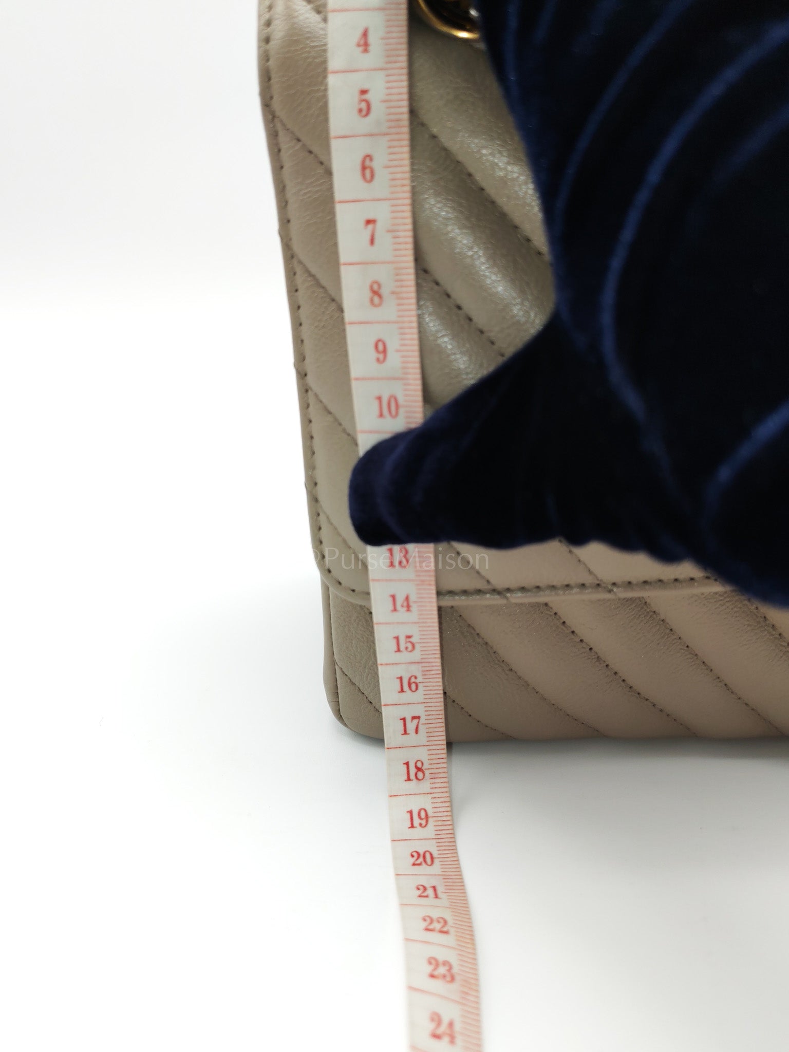 Reissue 2.55 Size 226 in Gray Beige Chevron Calfskin Leather Aged Gold Hardware(Series 27) | Purse Maison Luxury Bags Shop