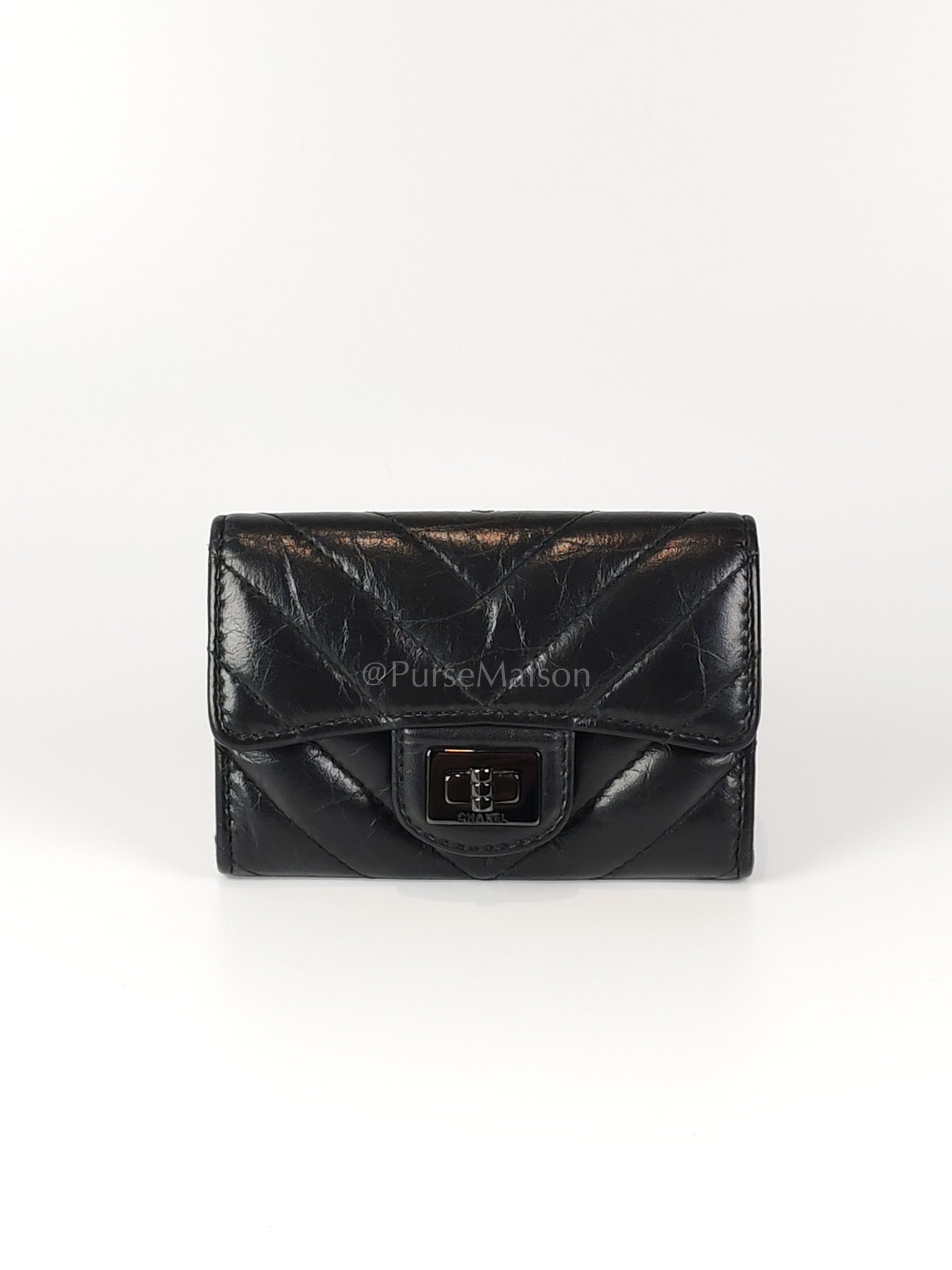 Reissue Flap Card Holder So Black in Distressed Calfskin Leather Series 24 | Purse Maison Luxury Bags Shop