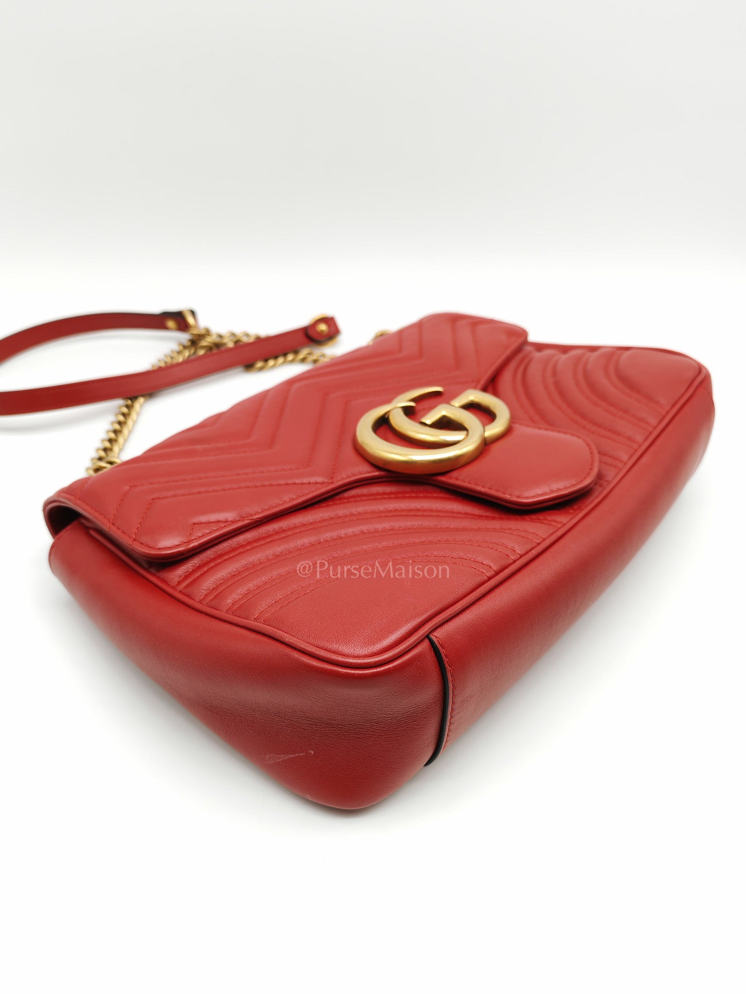 Marmont Medium in Hibiscus Red Calfskin Leather Shoulder Bag