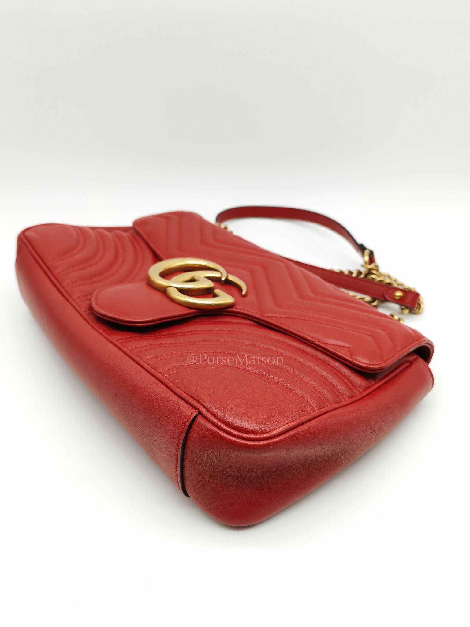 Marmont Medium in Hibiscus Red Calfskin Leather Shoulder Bag