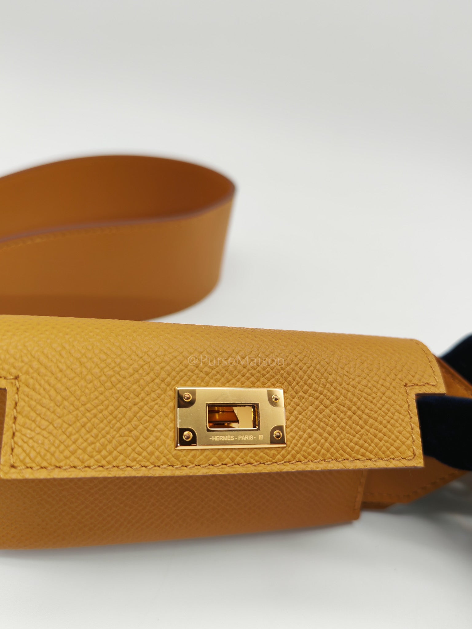 Kelly Strap in Chai Swift Leather and Gold Hardware Stamp W(2024)