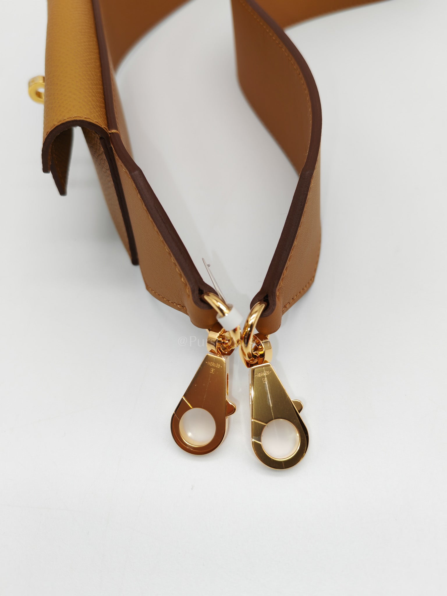 Kelly Strap in Chai Swift Leather and Gold Hardware Stamp W(2024)