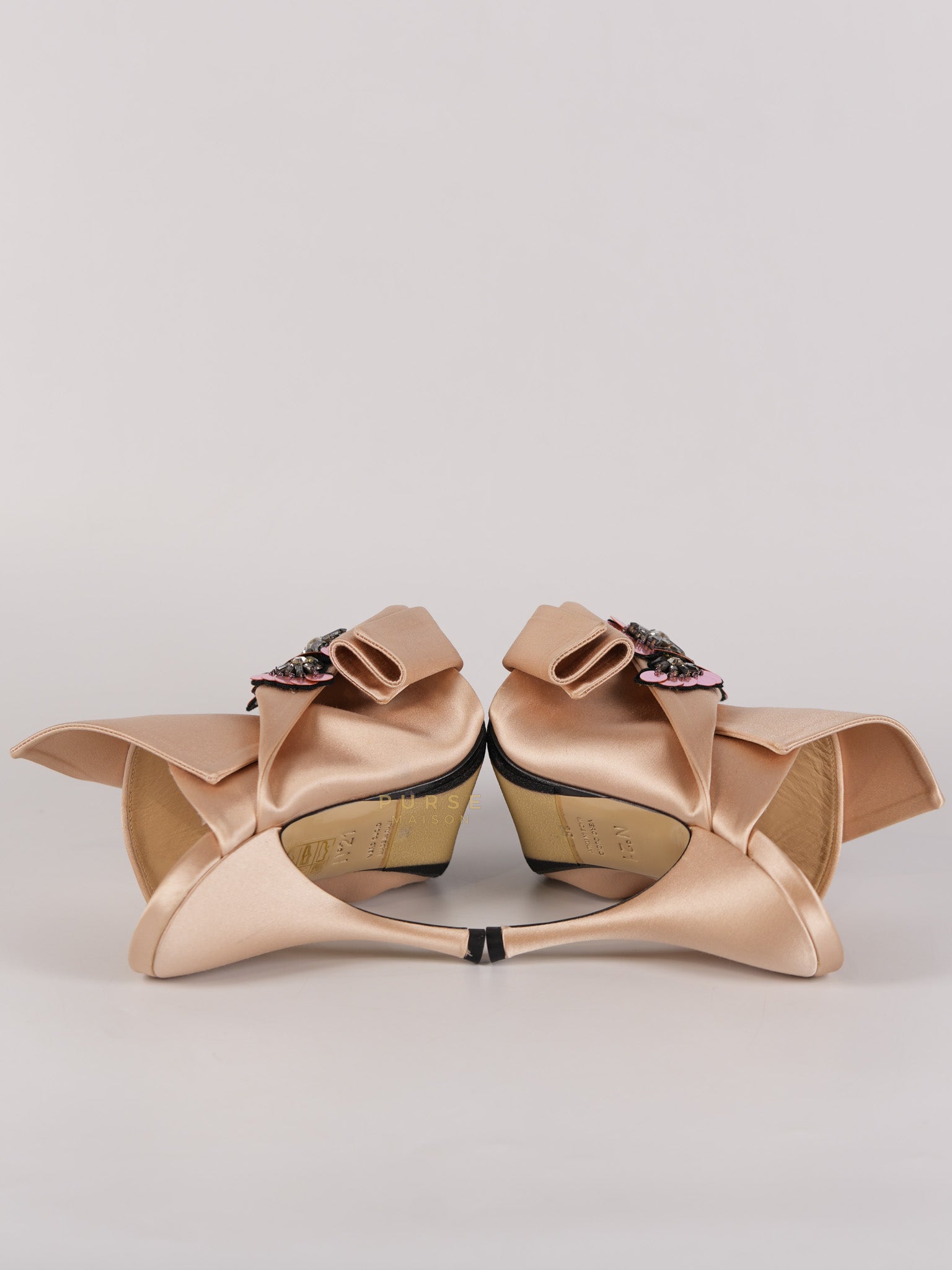 Ronny Pleated Crystal Heels in Cipria Size 35 EU (22 cm) | Purse Maison Luxury Bags Shop