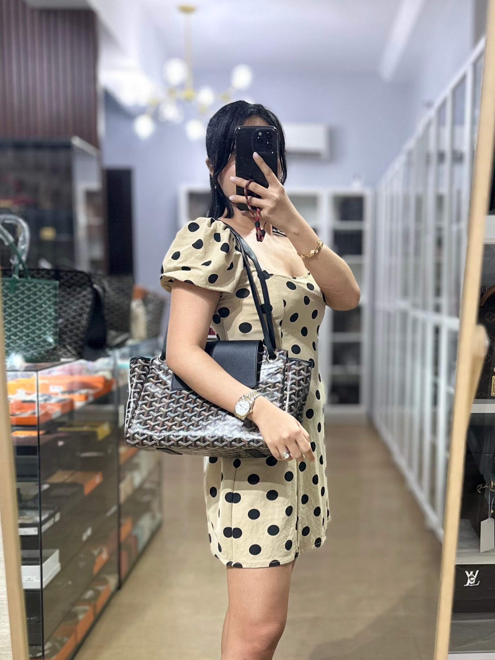 Rouette PM Bag Black (Noir) | Purse Maison Luxury Bags Shop