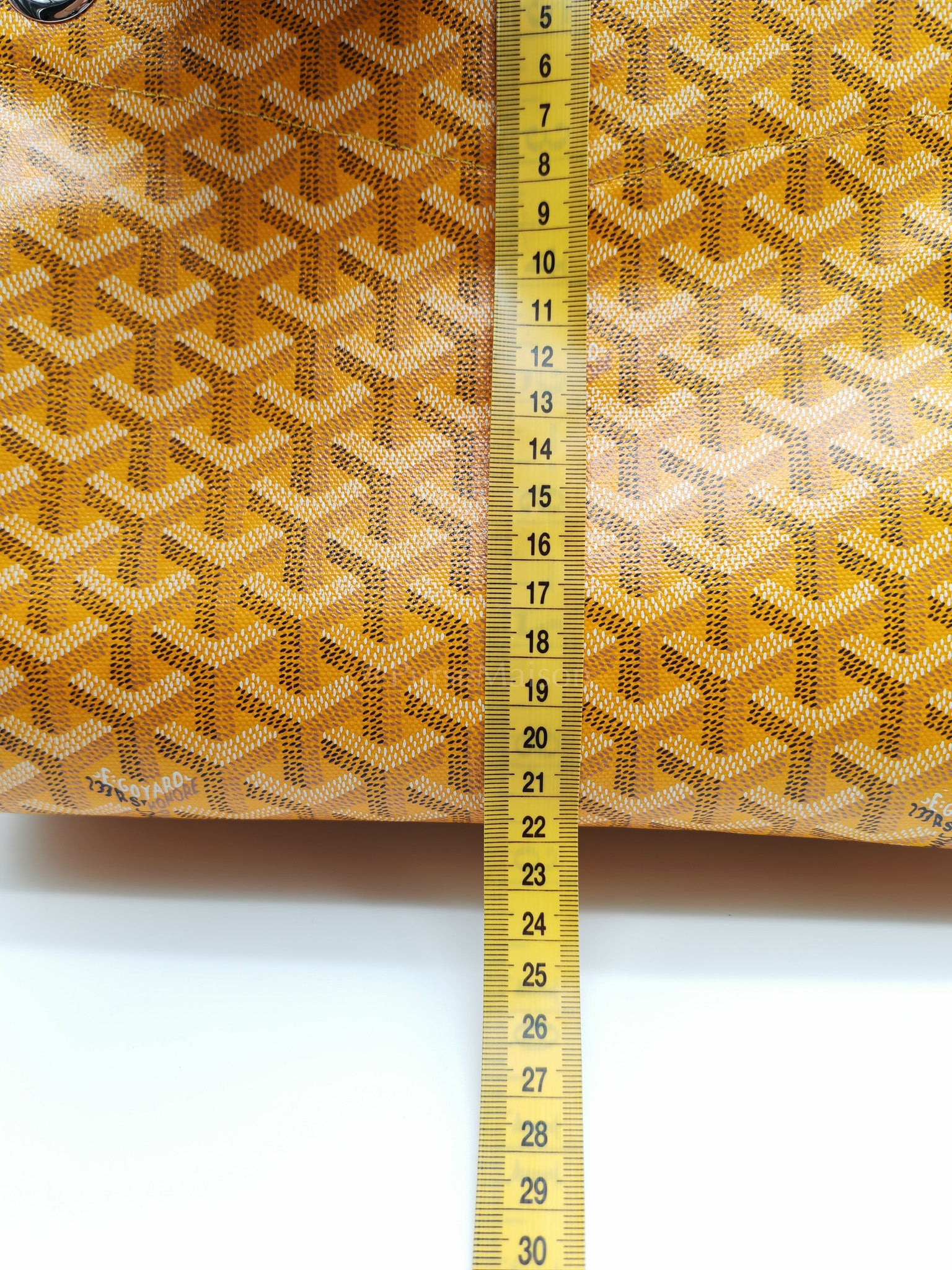 Rouette PM Jaune in Goyardine Canvas Tote Bag | Purse Maison Luxury Bags Shop