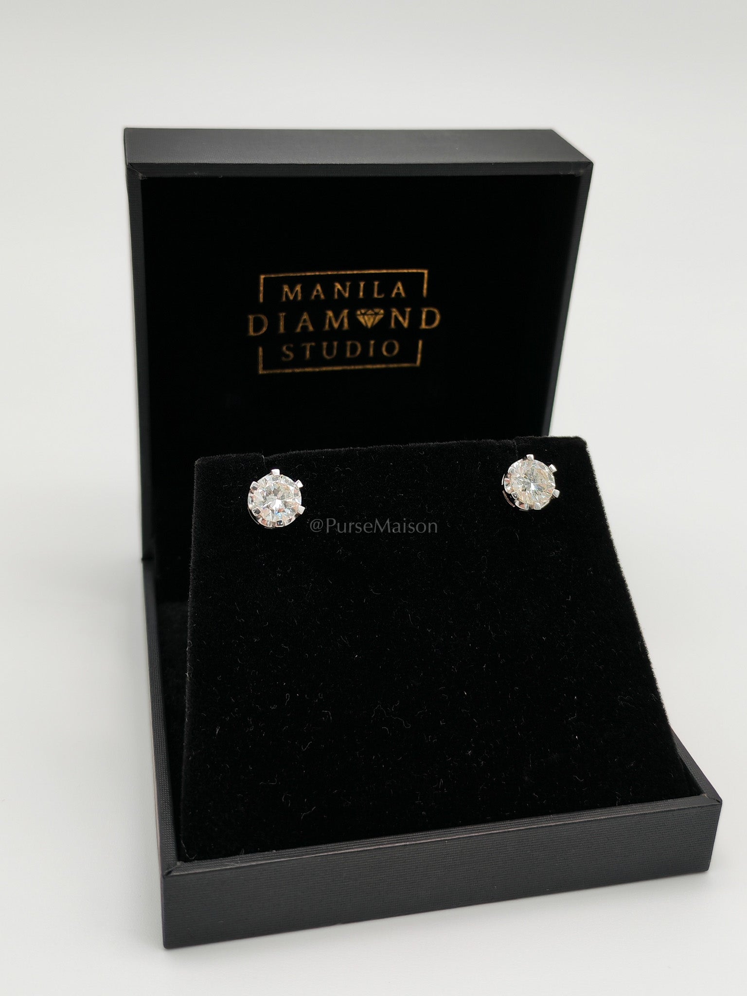 Round Brilliant Cut 2.00 Carat Natural Diamond 18K White Gold Earrings | Purse Maison Luxury Bags Shop