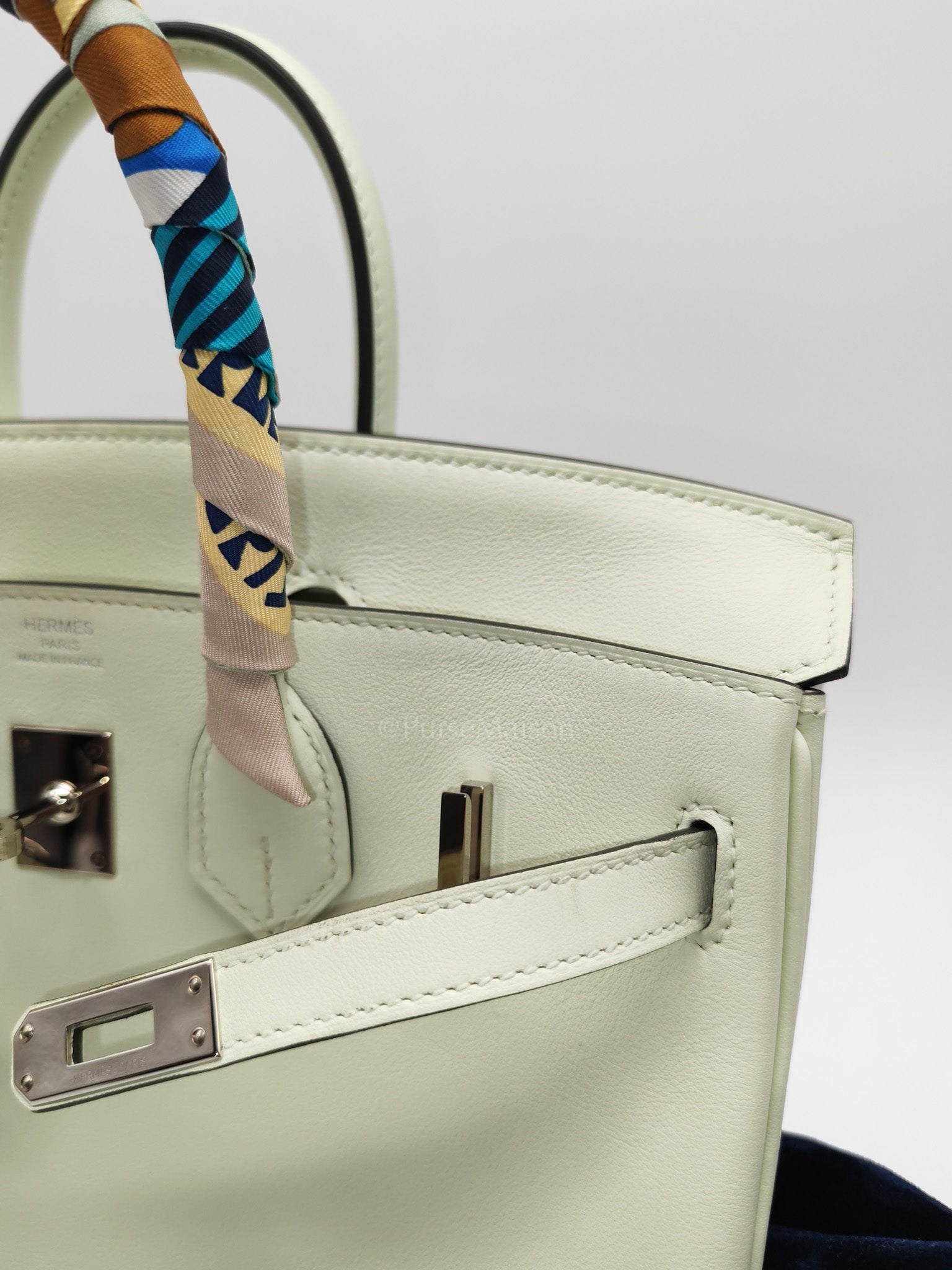 Birkin 25 in Vert Fizz Swift Leather Palladium Hardware Stamp U(2022)