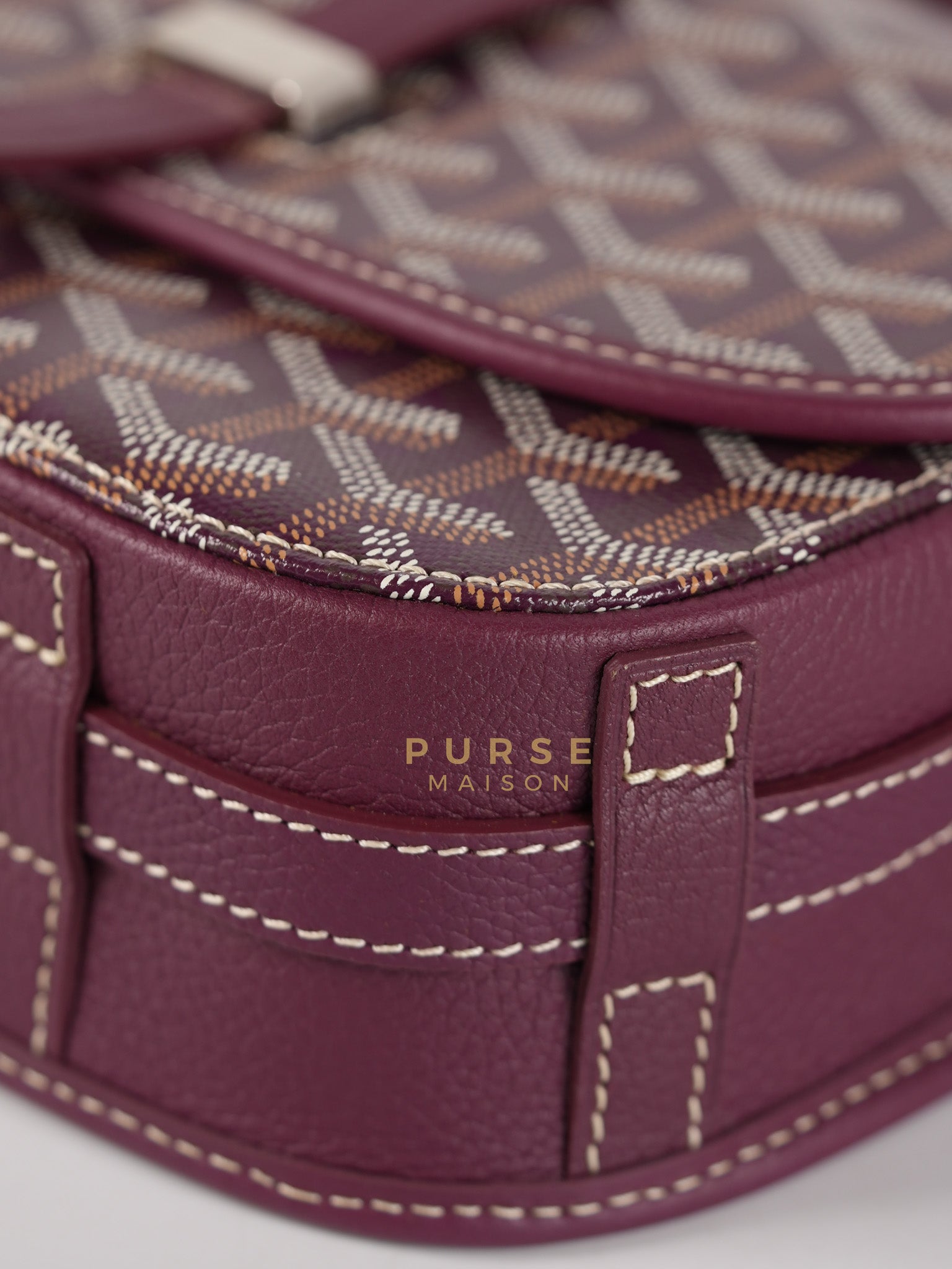 Sac Belvedere PM Bag in Bordeaux Goyardine Canvas | Purse Maison Luxury Bags Shop