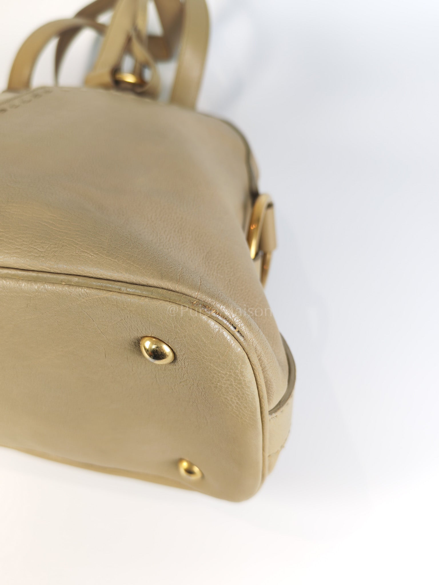 Sac Muse in Dark Beige Calfskin Leather and Aged Gold Hardware | Purse Maison Luxury Bags Shop