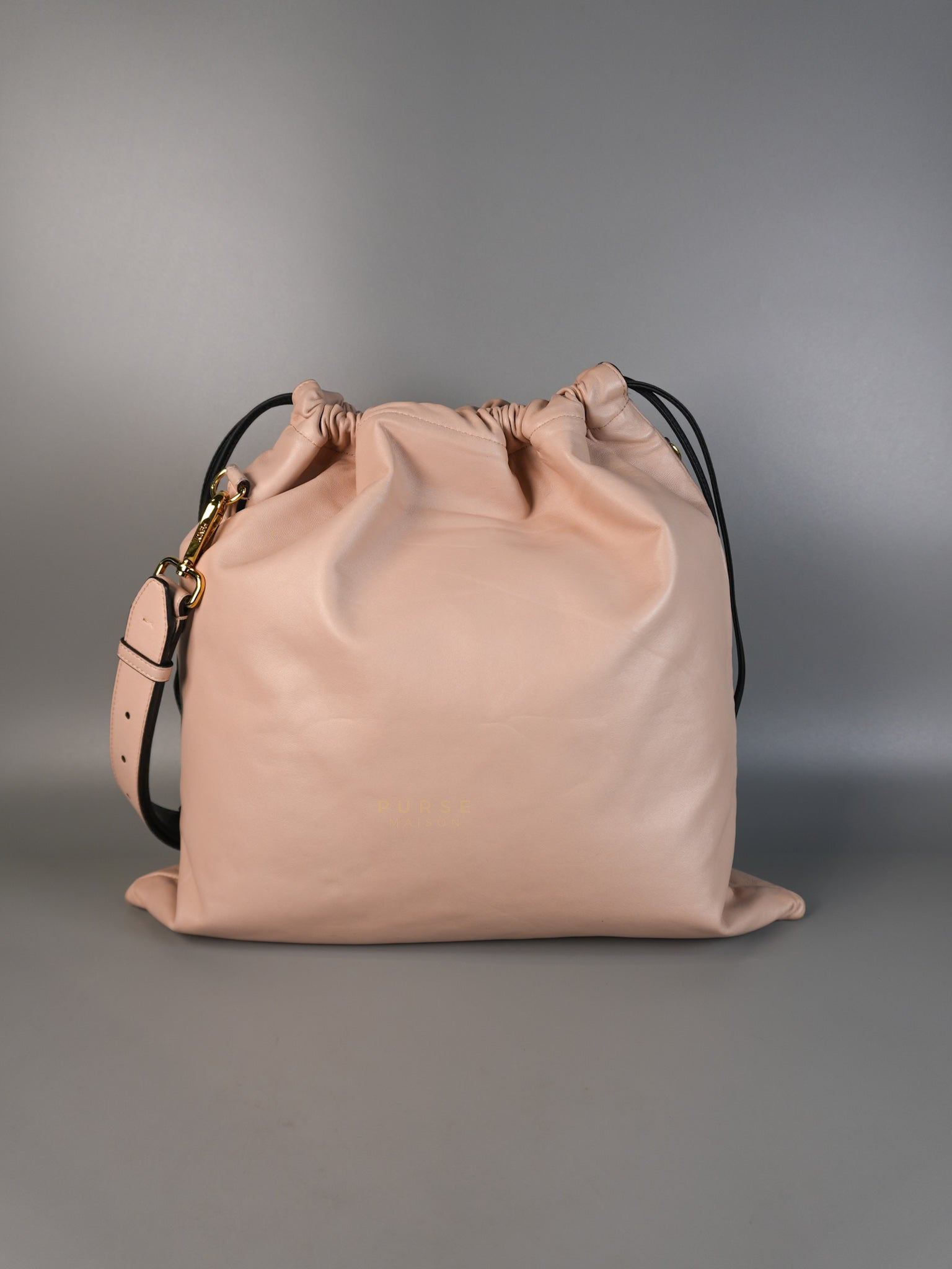 Saccheto Medium Nappa Soft Pink Drawstring Pochette Crossbody Bag | Purse Maison Luxury Bags Shop