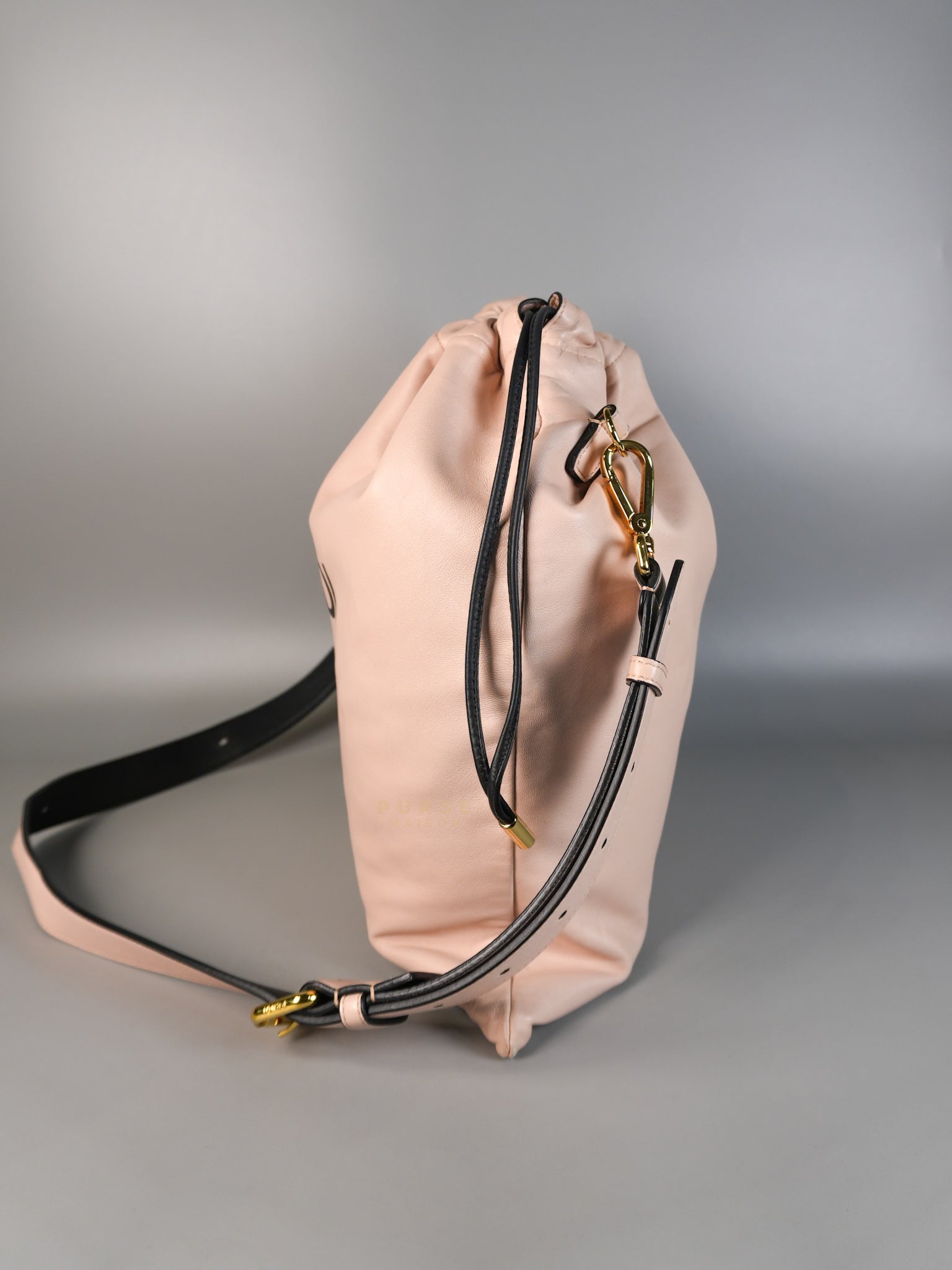 Saccheto Medium Nappa Soft Pink Drawstring Pochette Crossbody Bag | Purse Maison Luxury Bags Shop