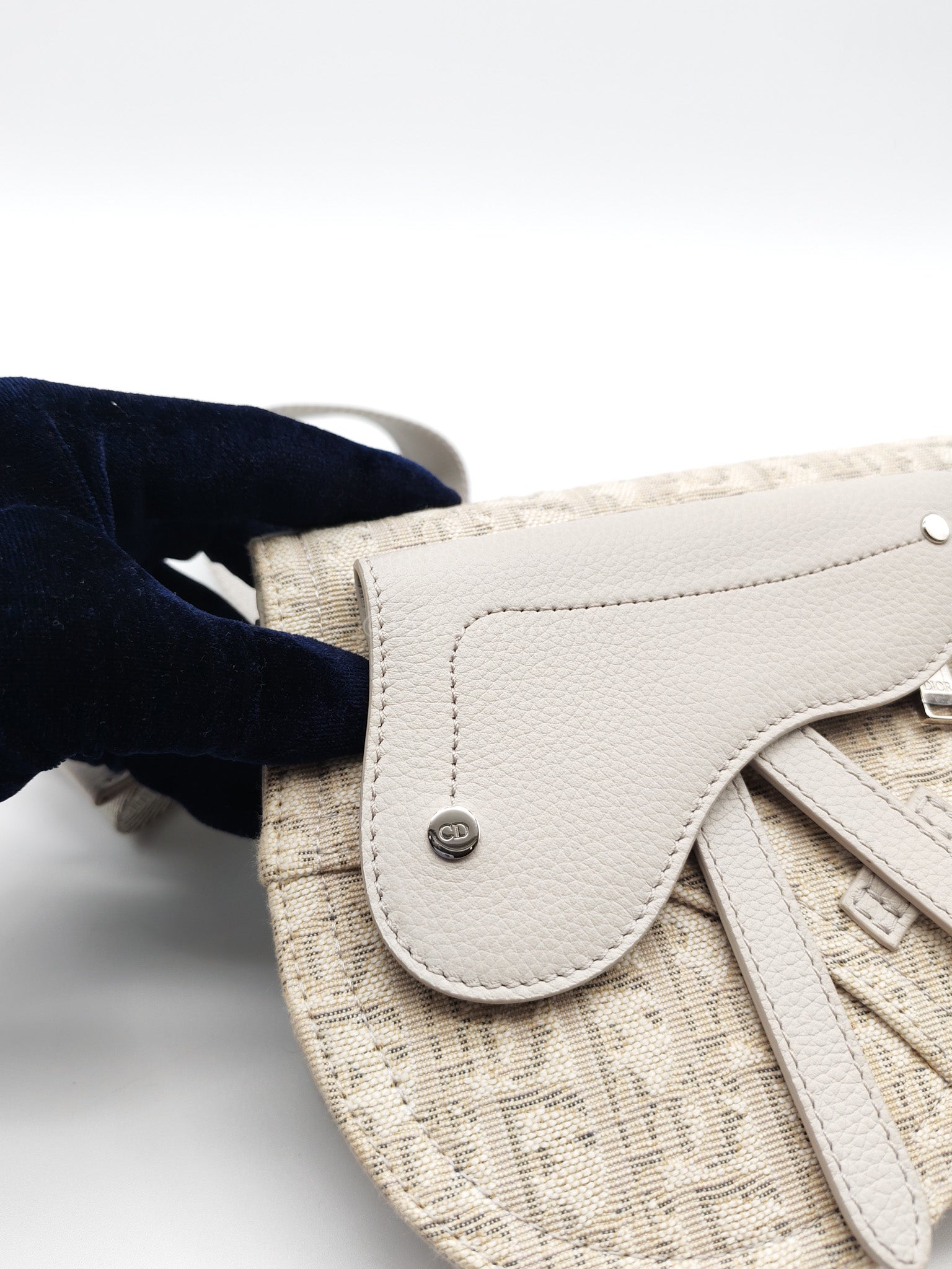 Saddle Clutch Bag in Cream Oblique Canvas Two Way Bag | Purse Maison Luxury Bags Shop