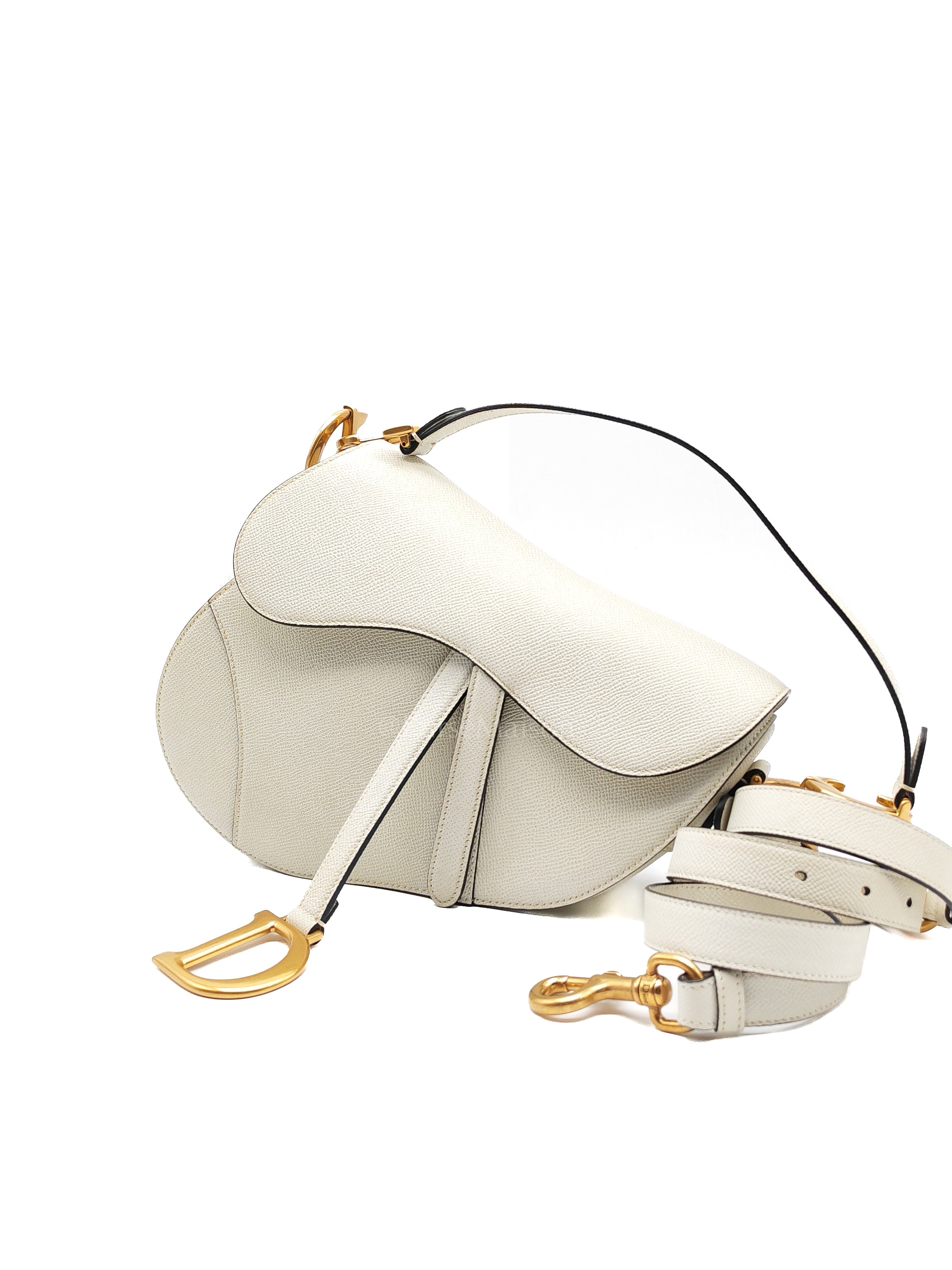 Saddle Shoulder Bag Medium in Latte Grained Calfskin Leather | Purse Maison Luxury Bags Shop