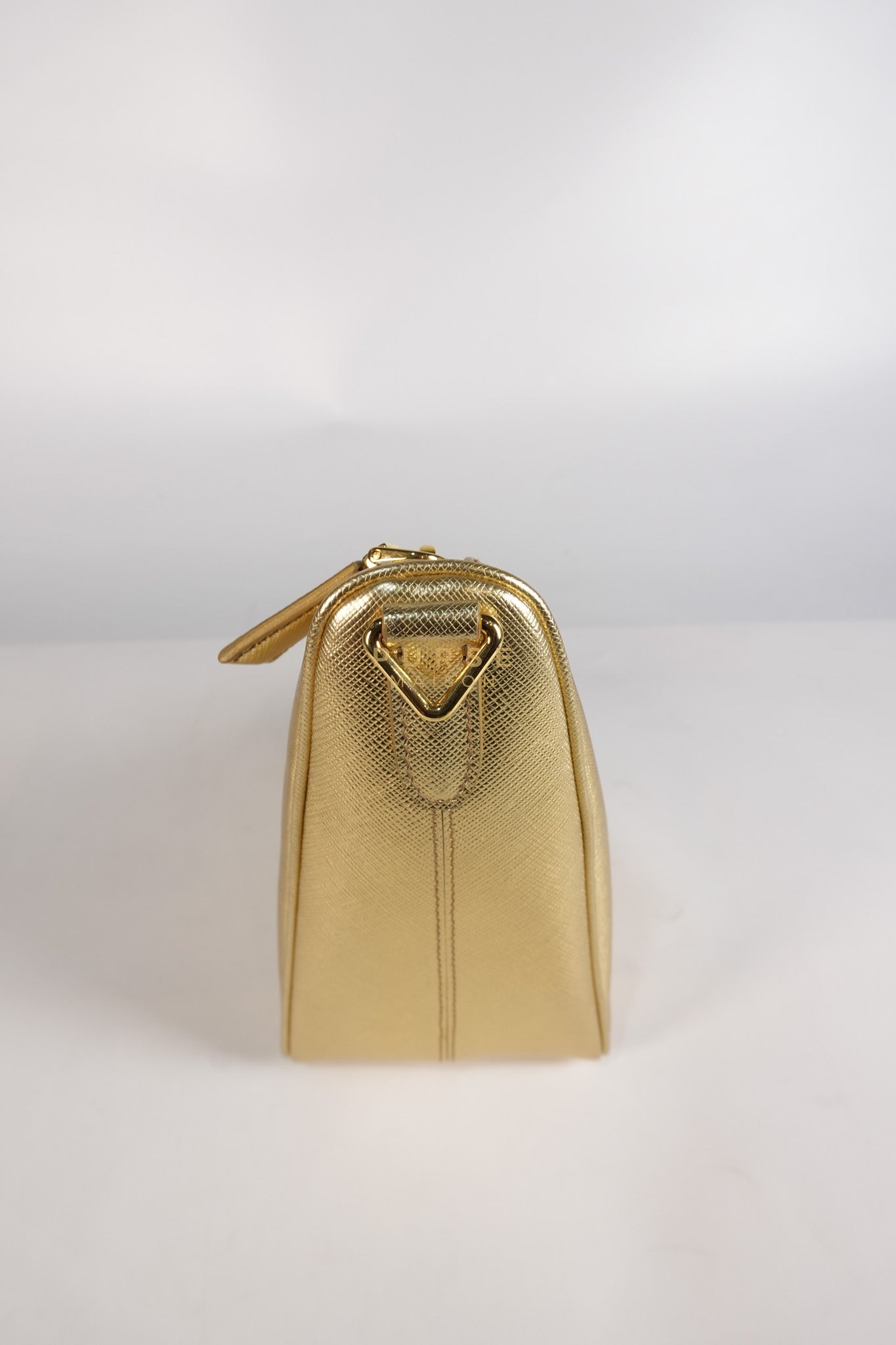 Saffiano Lux Triangle Shoulder Bag Platino in Gold | Purse Maison Luxury Bags Shop