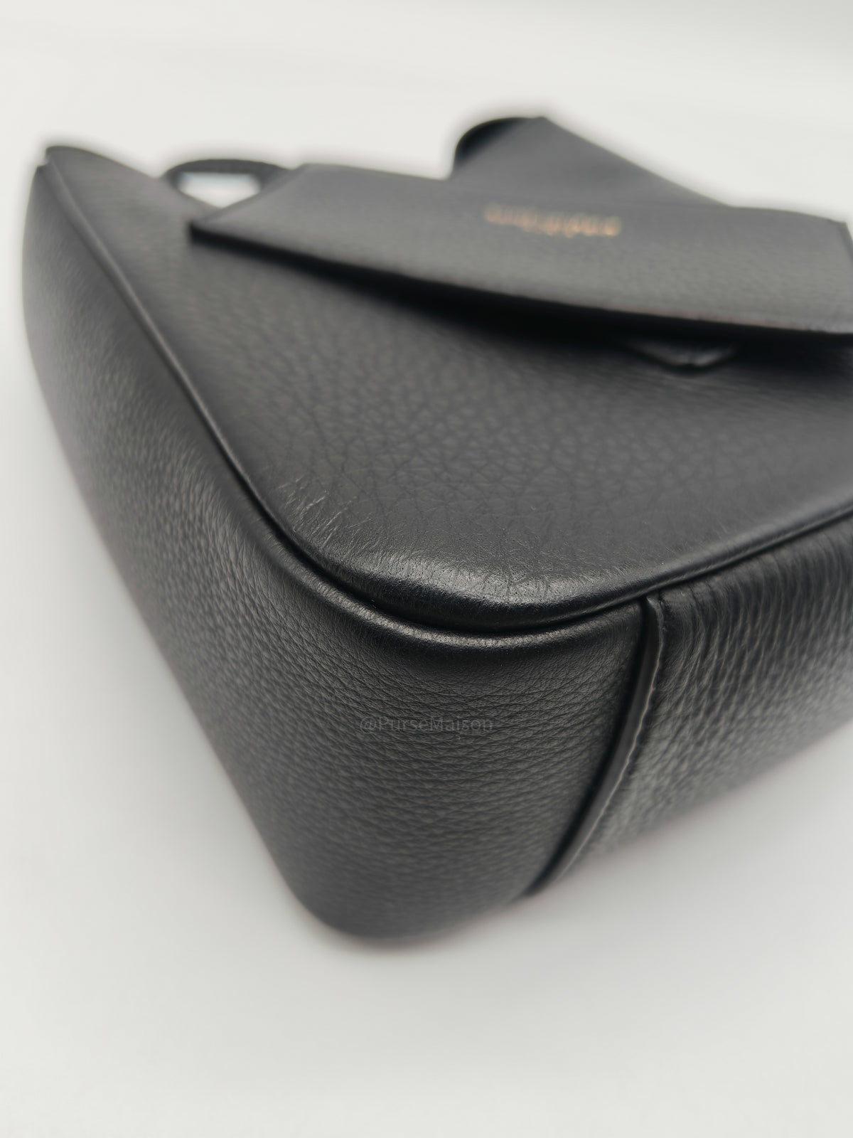 Saint Laurent Le 5 a 7 Supple Baby Hobo Bag in Black Grained Calfskin Leather | Purse Maison Luxury Bags Shop