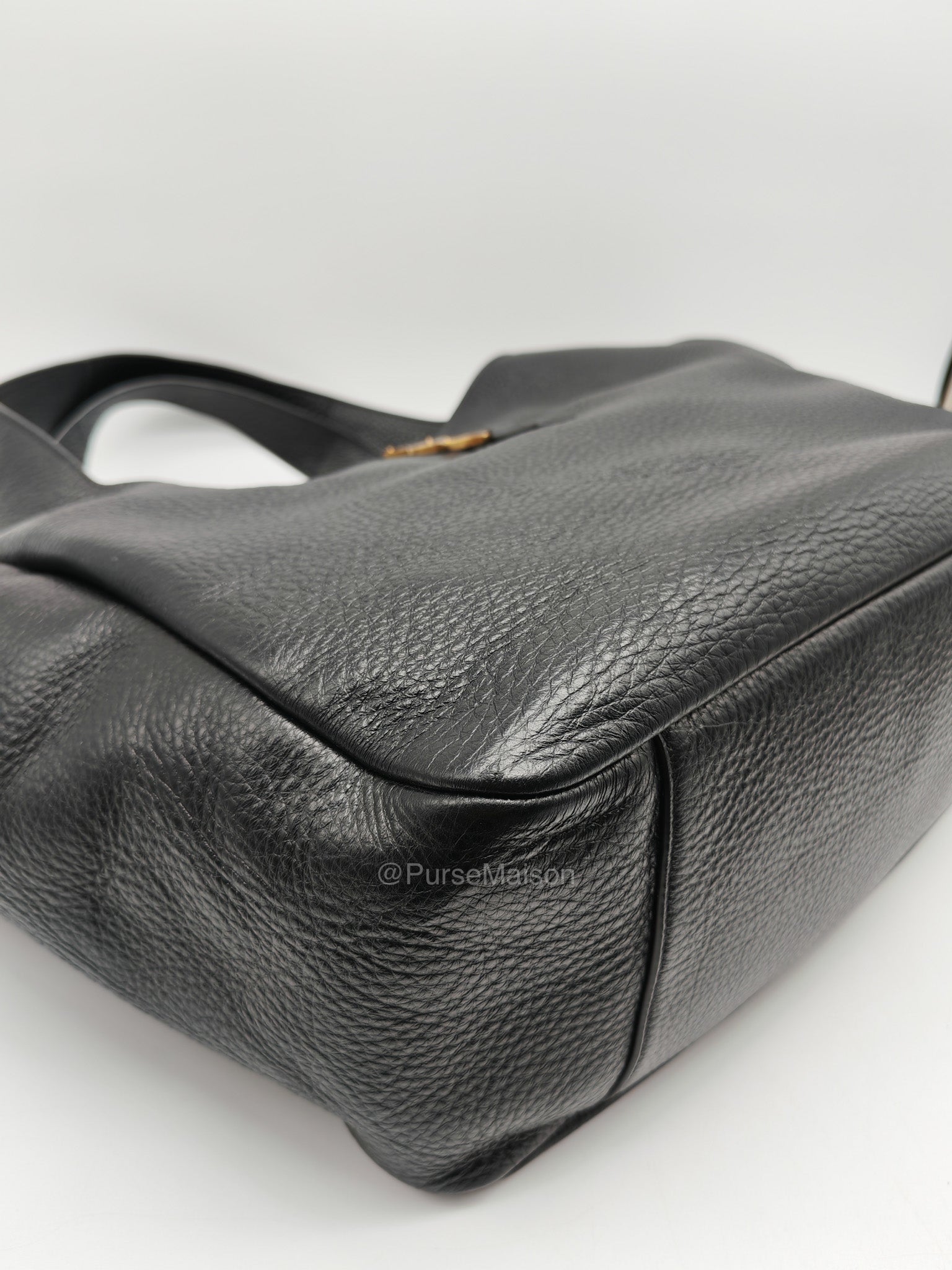 Saint Laurent Le 5a7 Bea Tote Bag in Black Grained Leather Tote Bag | Purse Maison Luxury Bags Shop